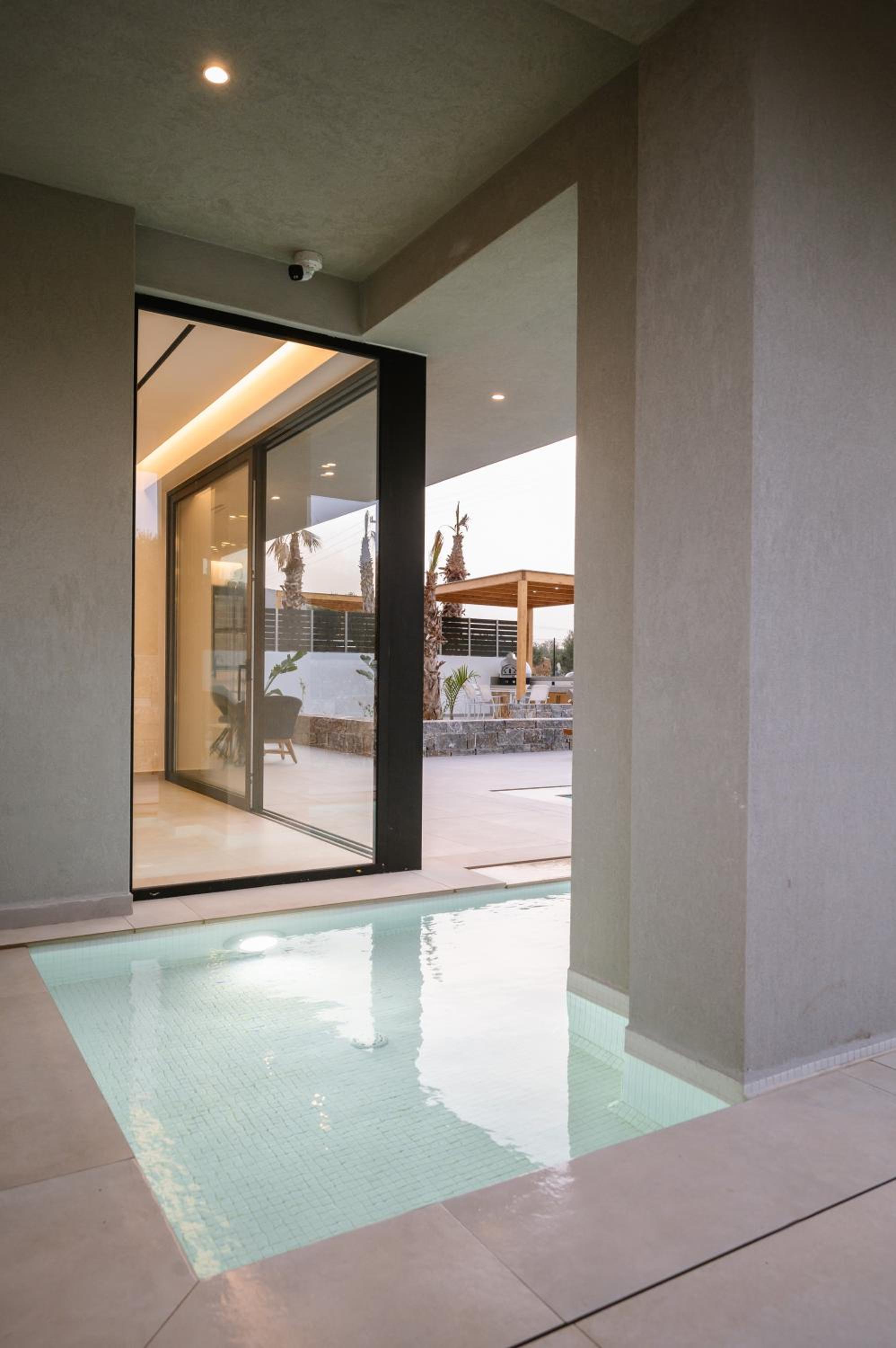 Aetheria & Aura Suites by Temma Villas