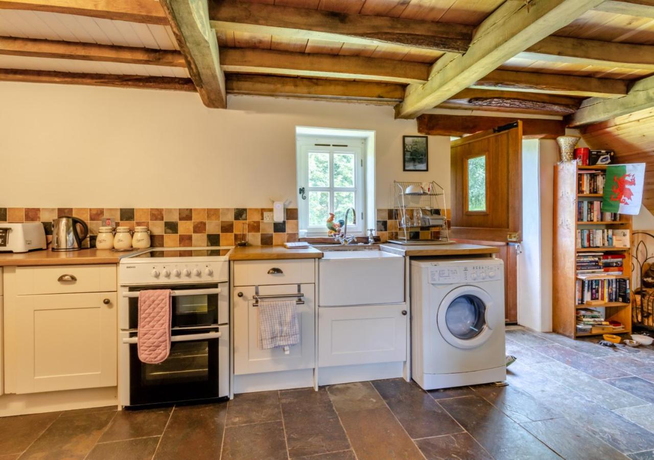 1 Bed in Llwynygroes oc-y29714