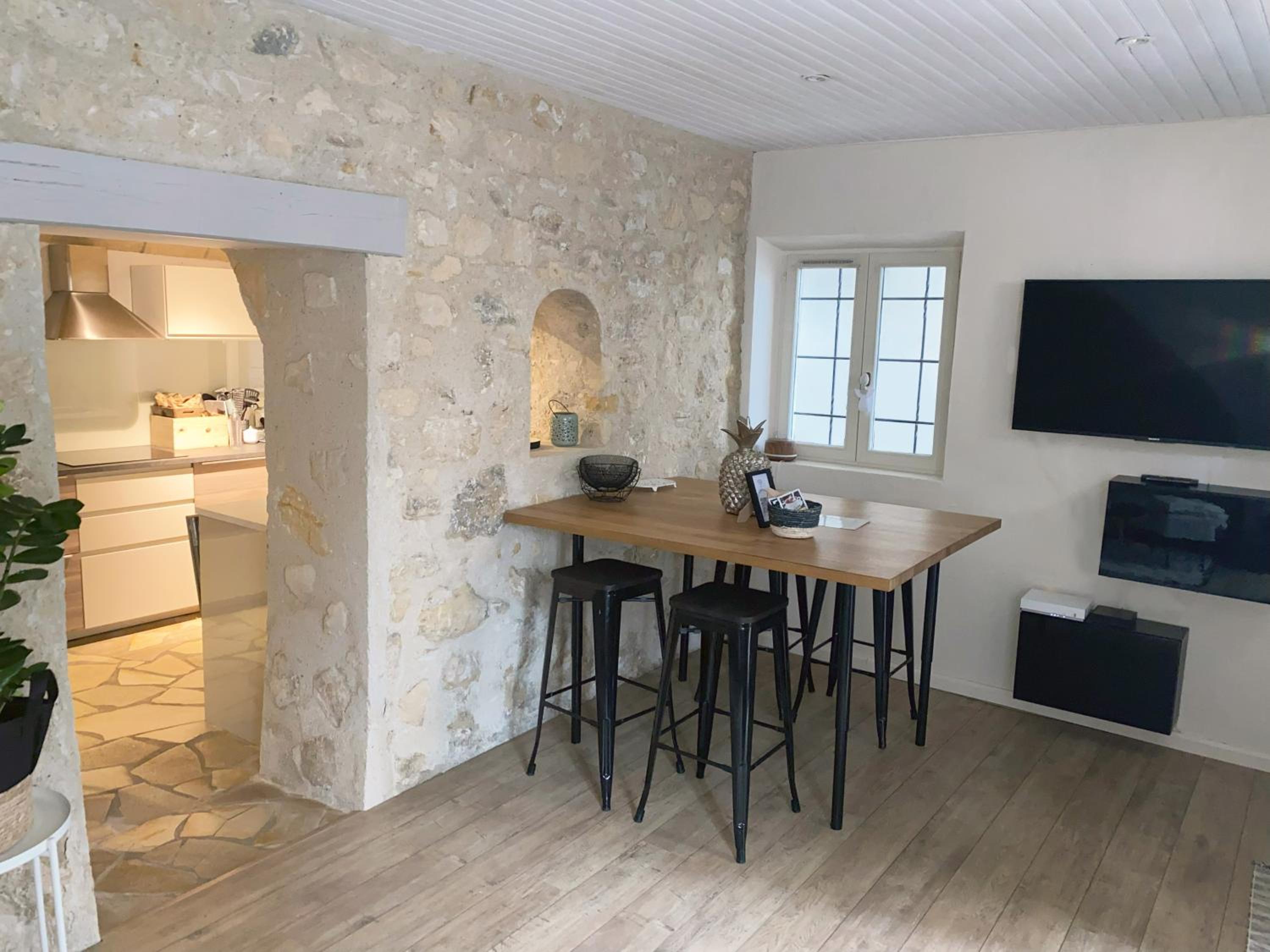 Maison de ville-idéale pour les déplacements pros-35min Paris-versailles-Giverny-