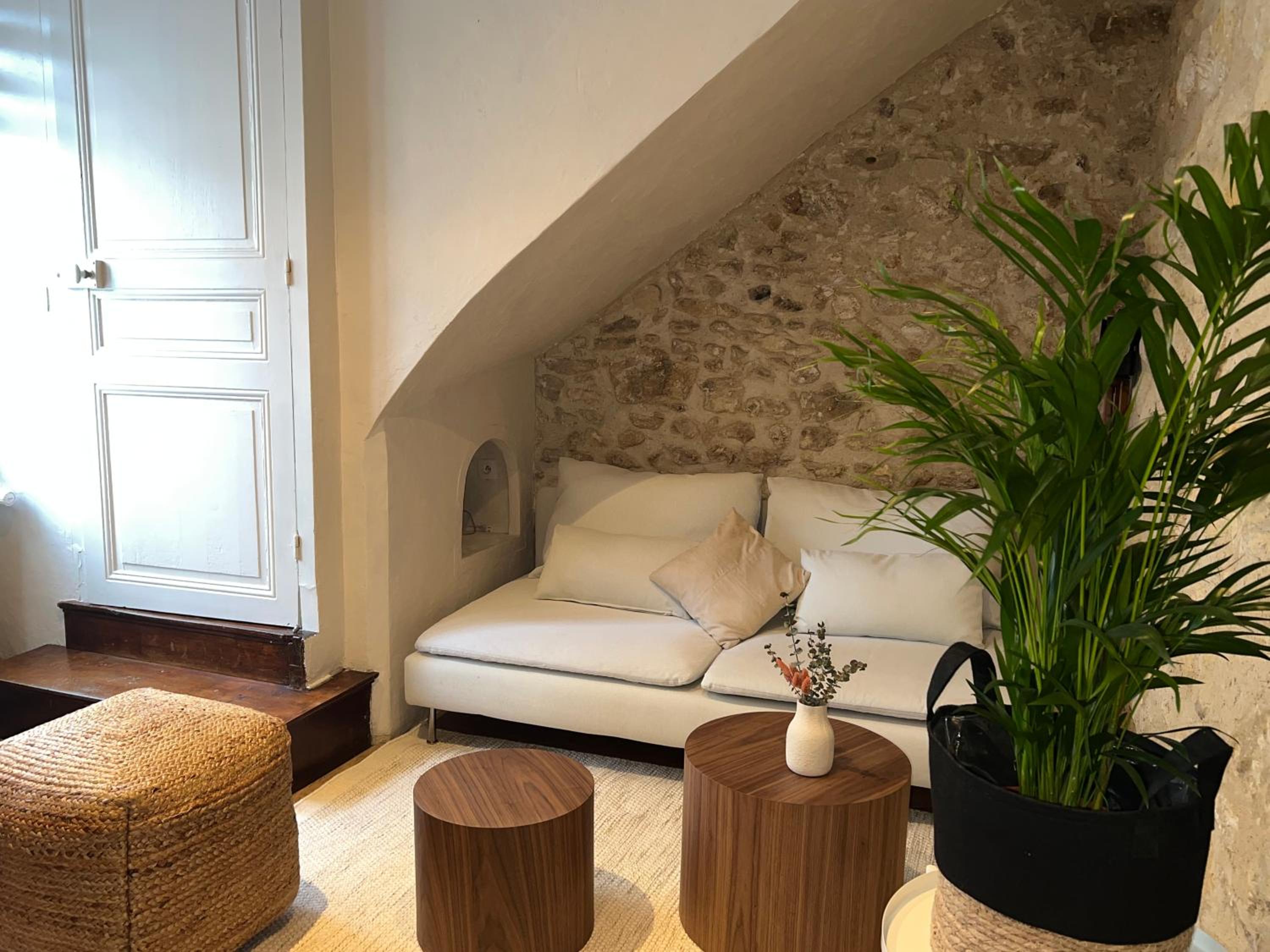Maison de ville-idéale pour les déplacements pros-35min Paris-versailles-Giverny-