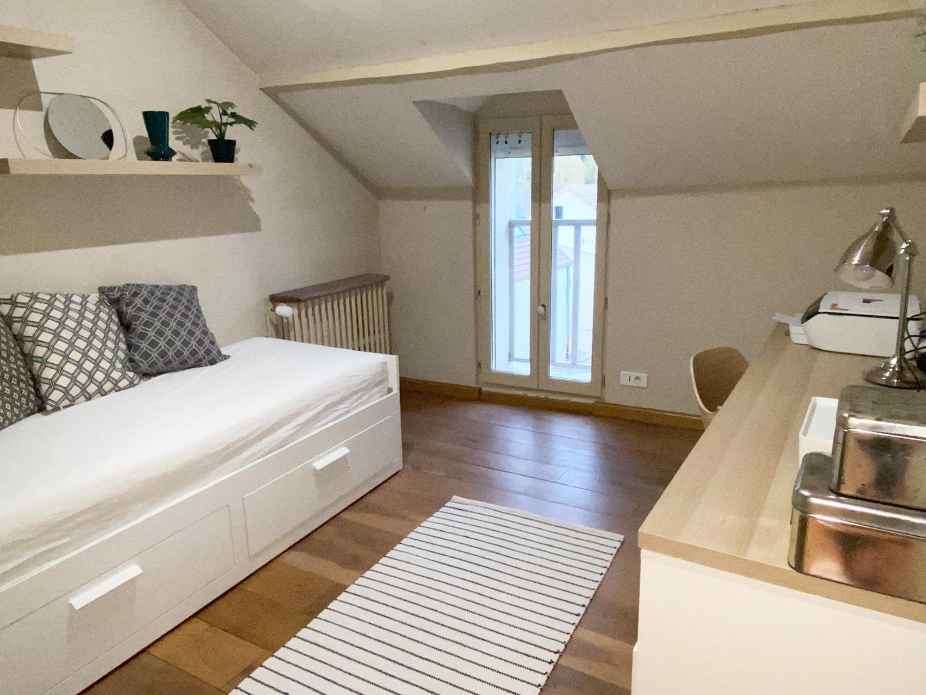 Maison de ville-idéale pour les déplacements pros-35min Paris-versailles-Giverny-