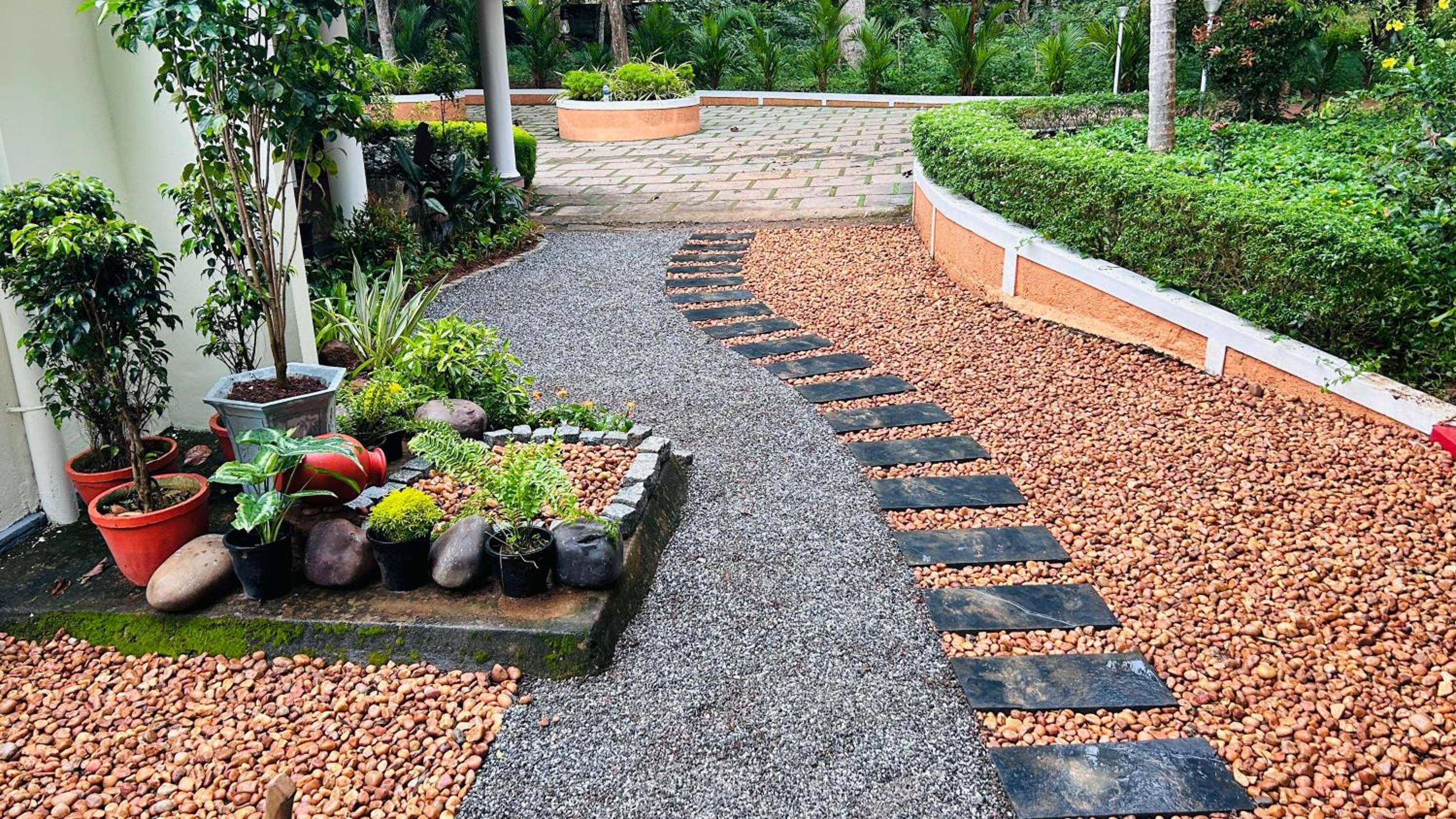 Nivriti Heritage Home and Pool Villa view 3