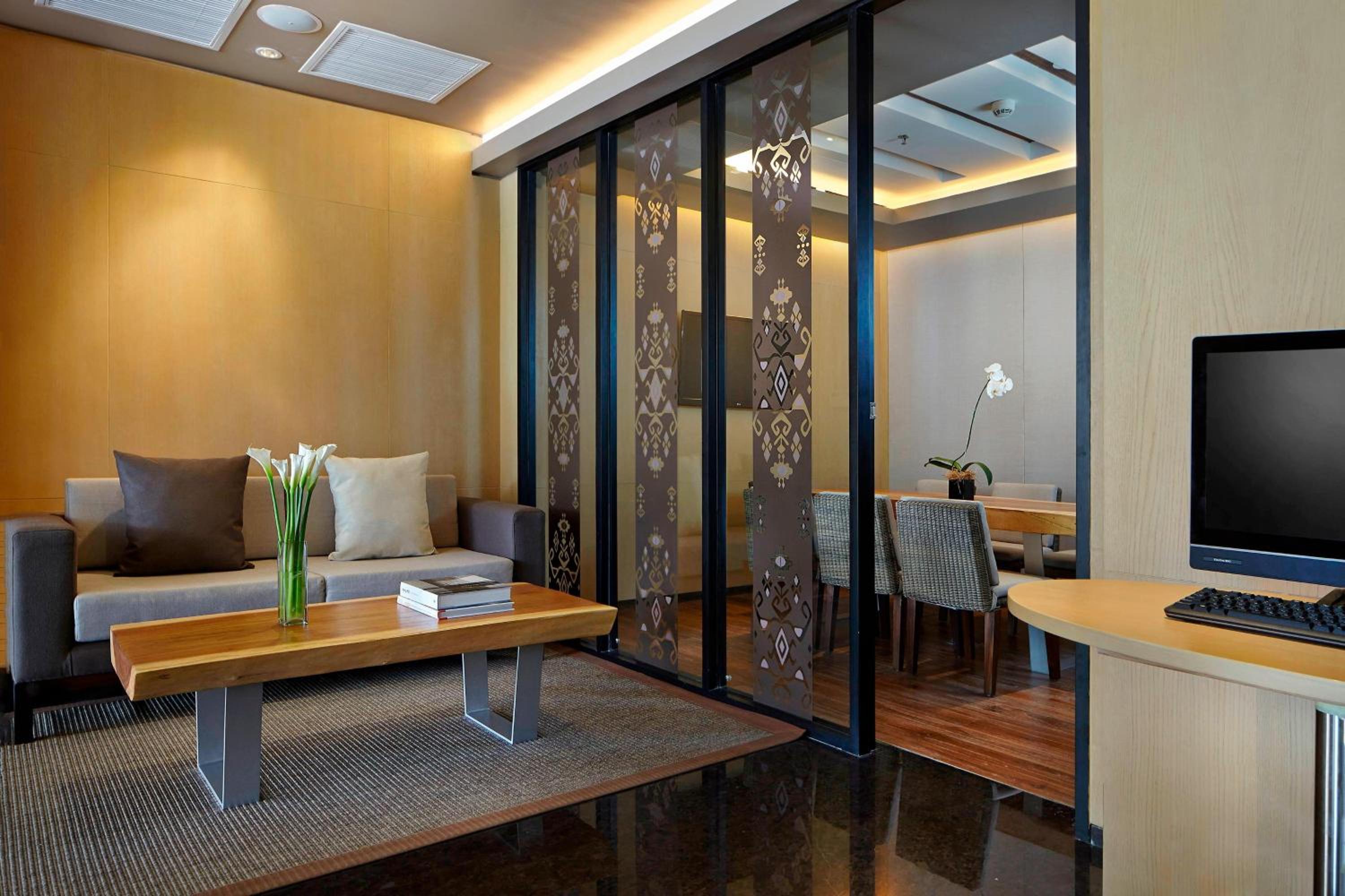 Courtyard by Marriott Bali Seminyak Resort