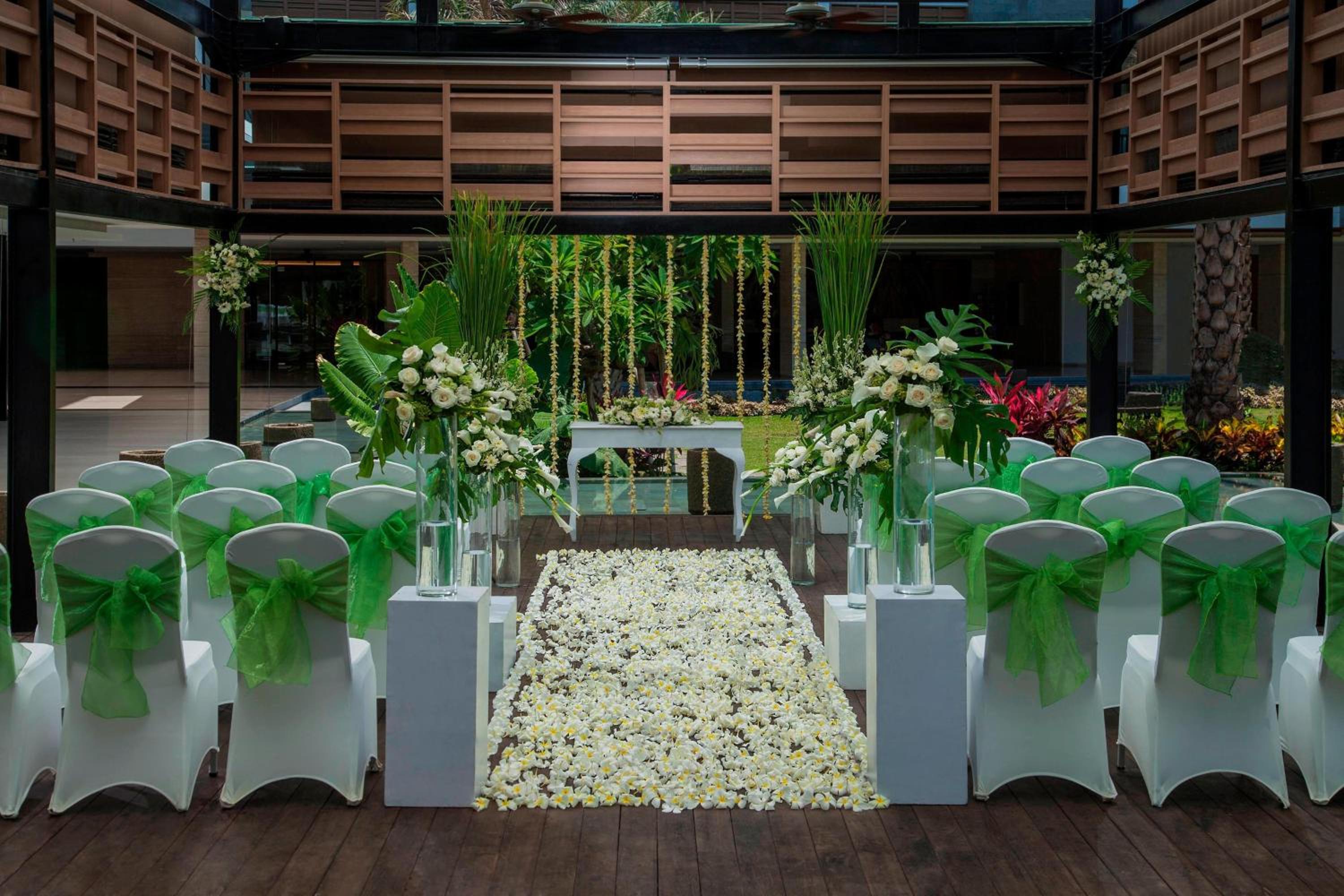 Courtyard by Marriott Bali Seminyak Resort