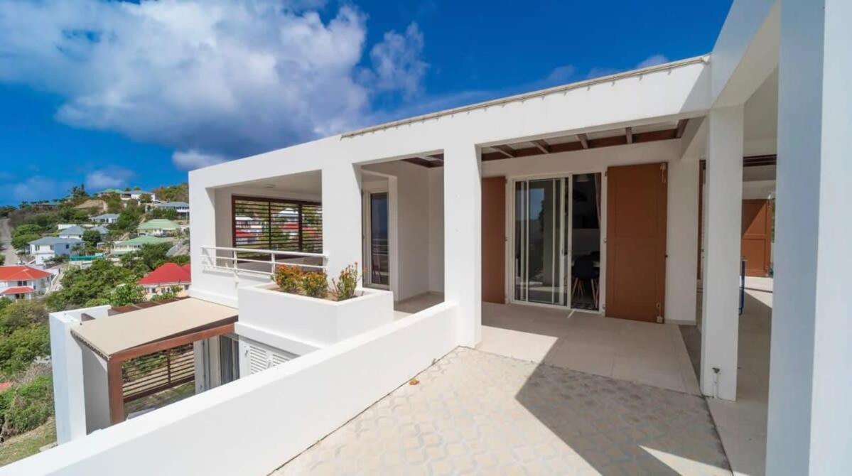 Summer Citadel Villa in Colombier Area
