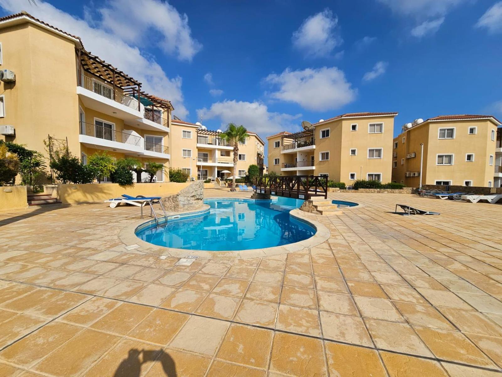 COSea Living Elegant 2 Bedroom Ground Floor Apartment at Sirena Olympia 32