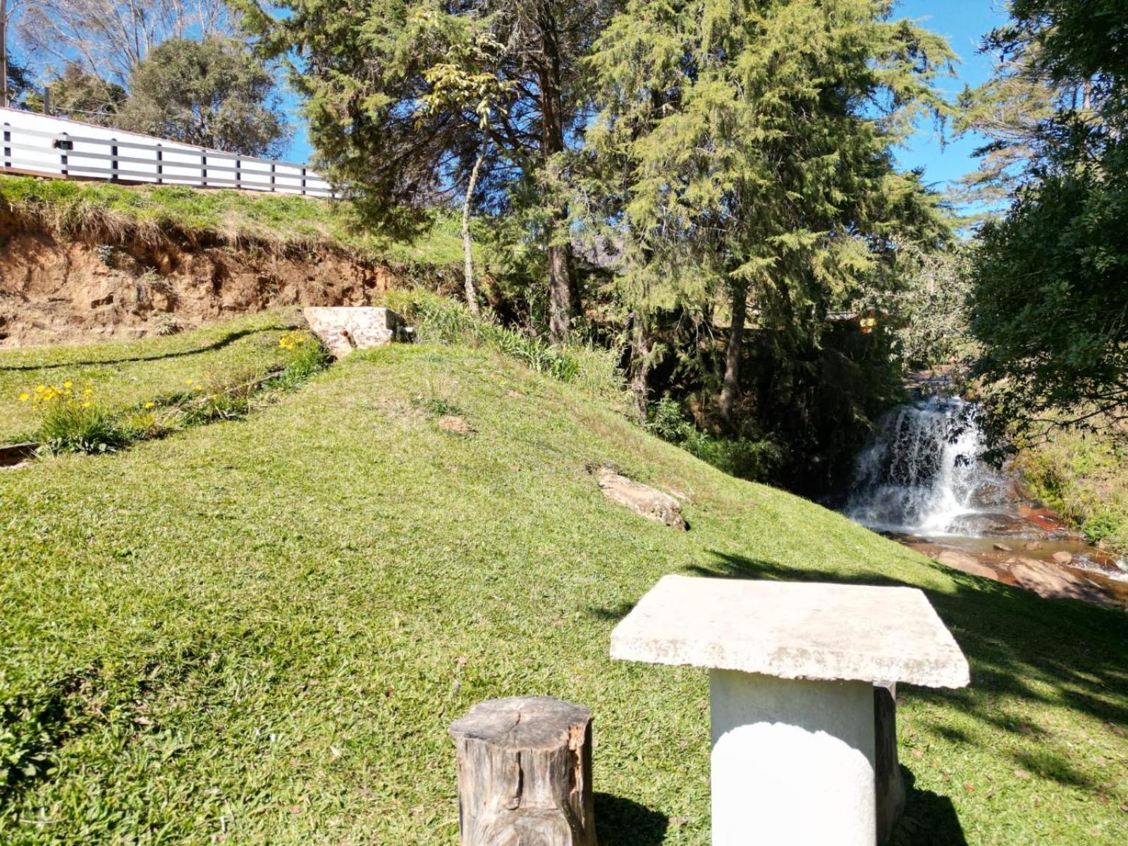 Chalé Lírio Cachoeira do Vale