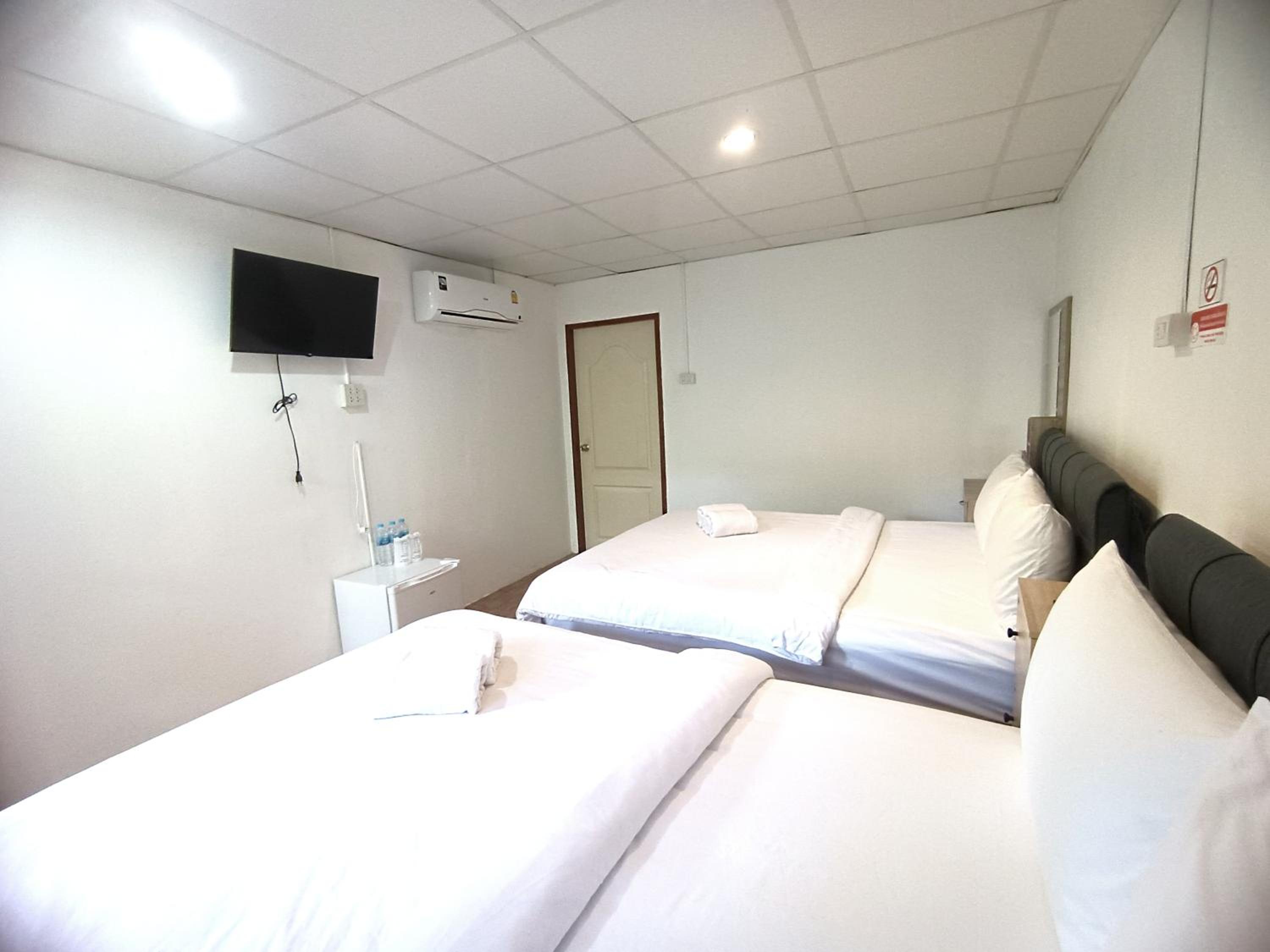OASIS Phuket Airport