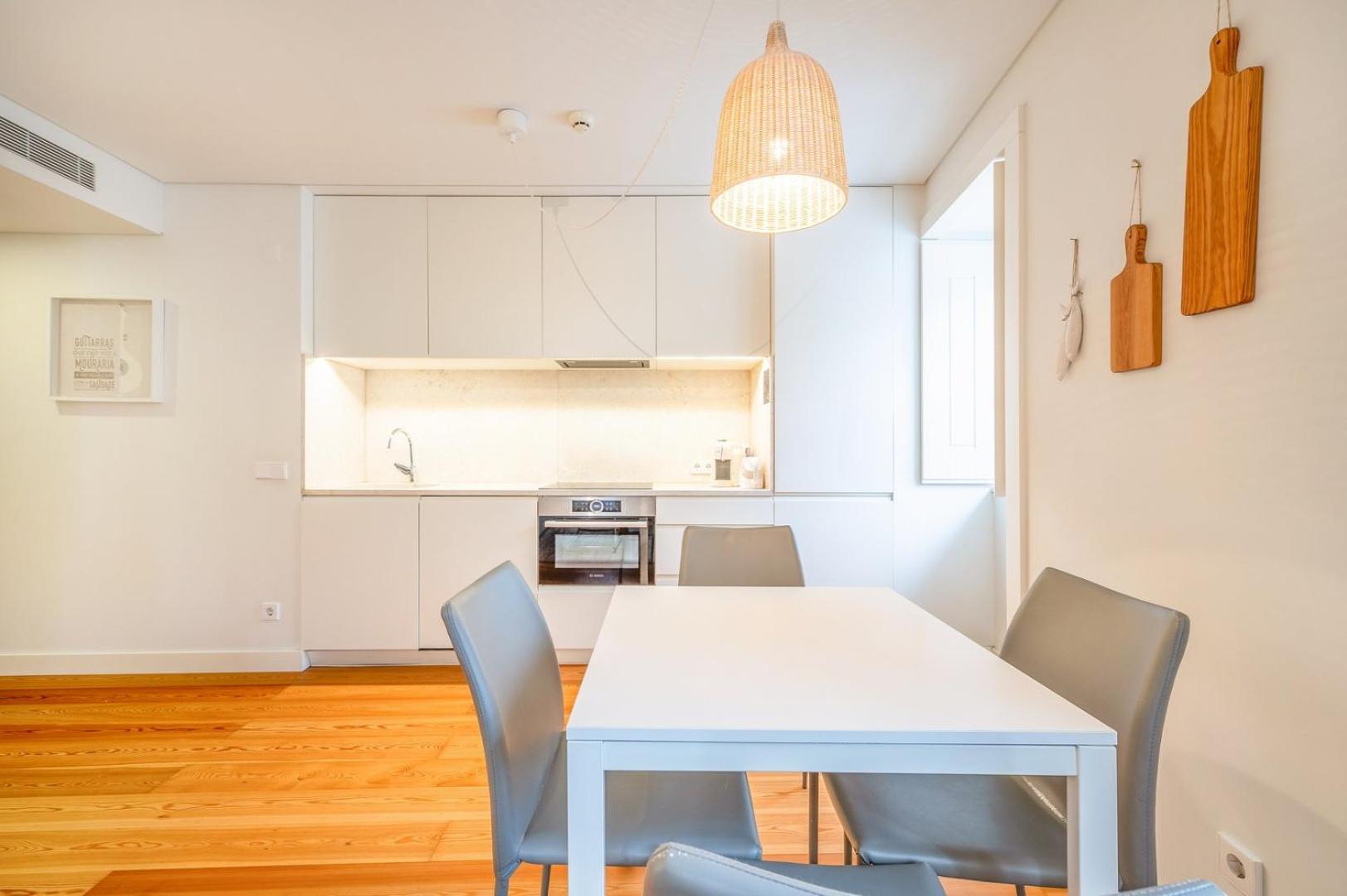 GuestReady - Modern Apartment fully equipped view 5