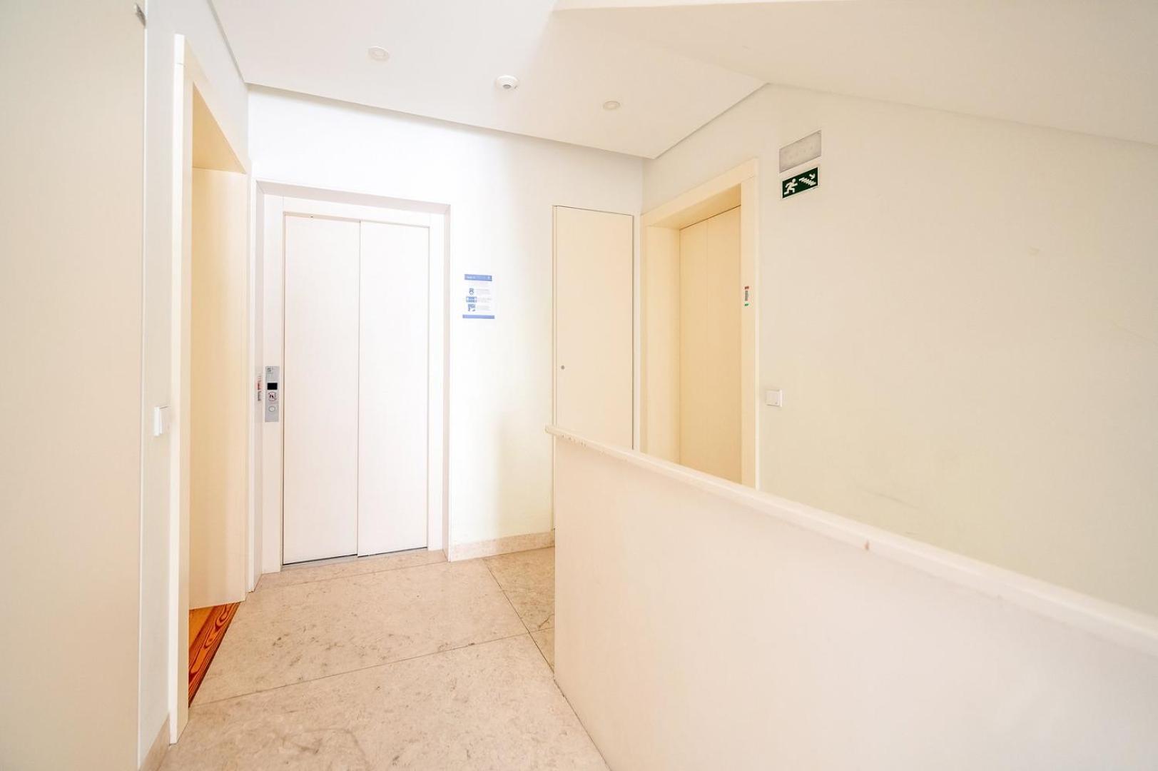 GuestReady - Modern Apartment fully equipped view 2