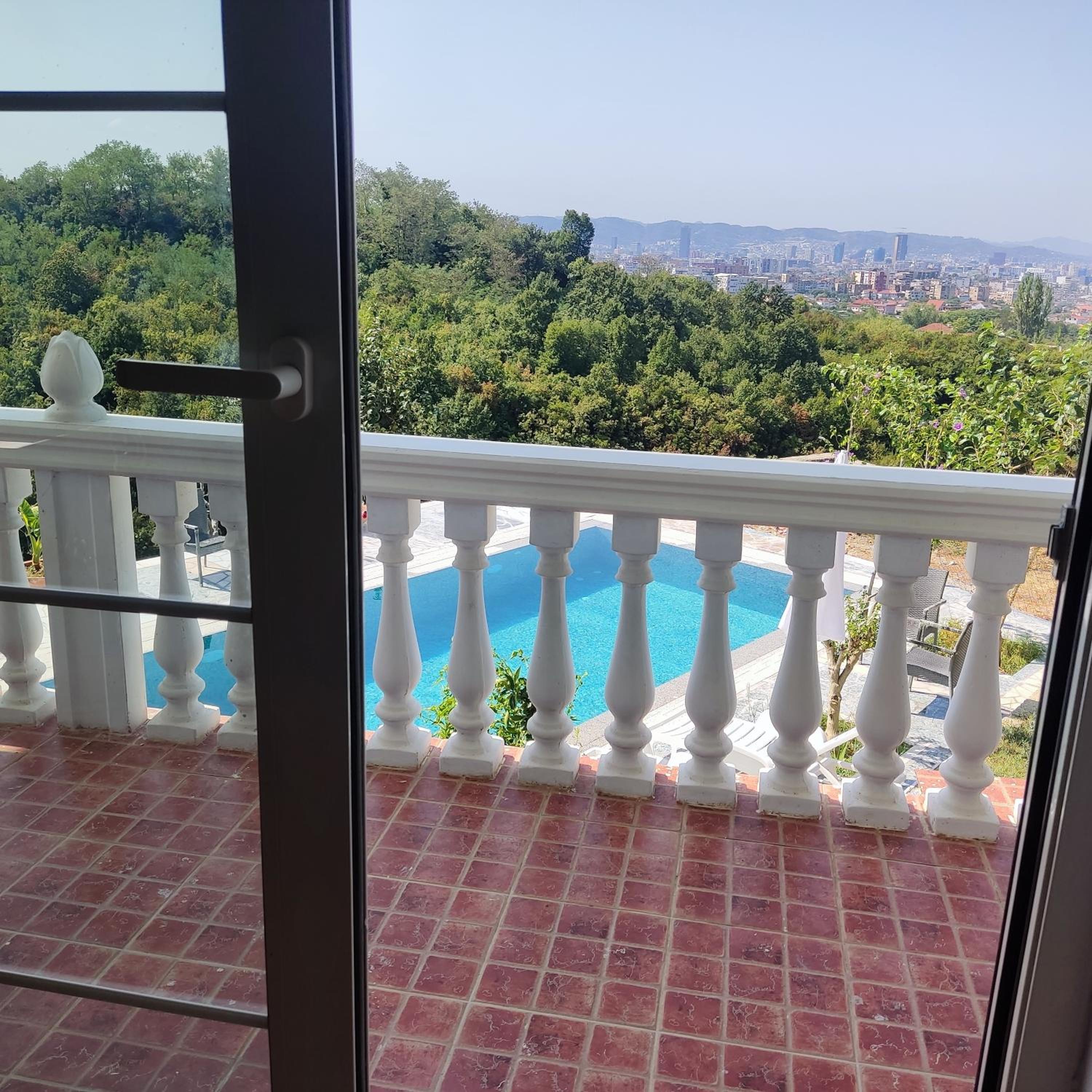 Vila Ndreca