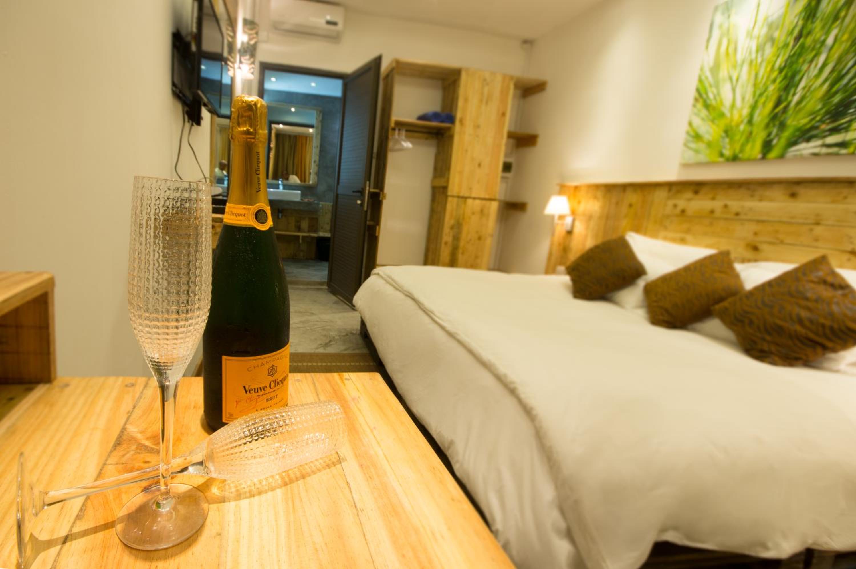 Villa Alizée Boutique Hotel - Idéal Couples & Pros - Rooftop