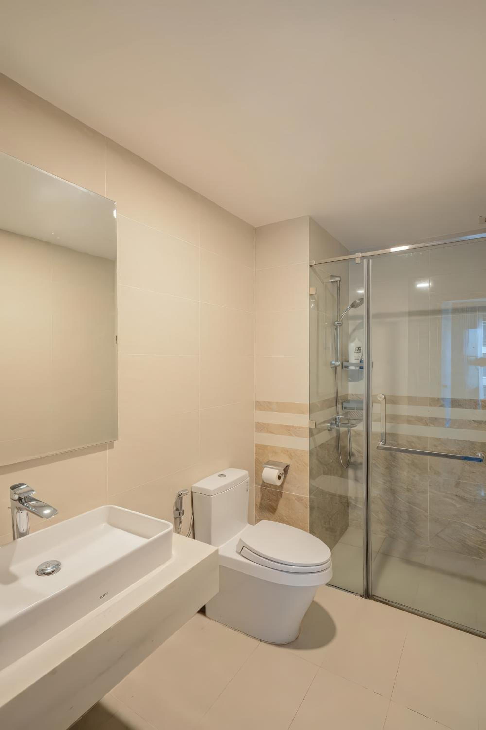 Saigon Royal - Trendy Modern Apartment