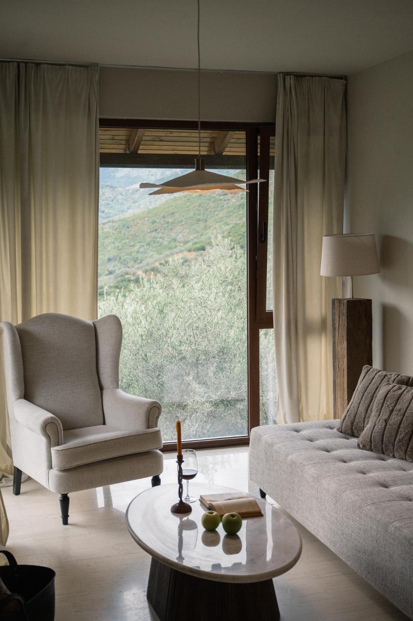 Endless Green, Hidden Gem in the Mountains