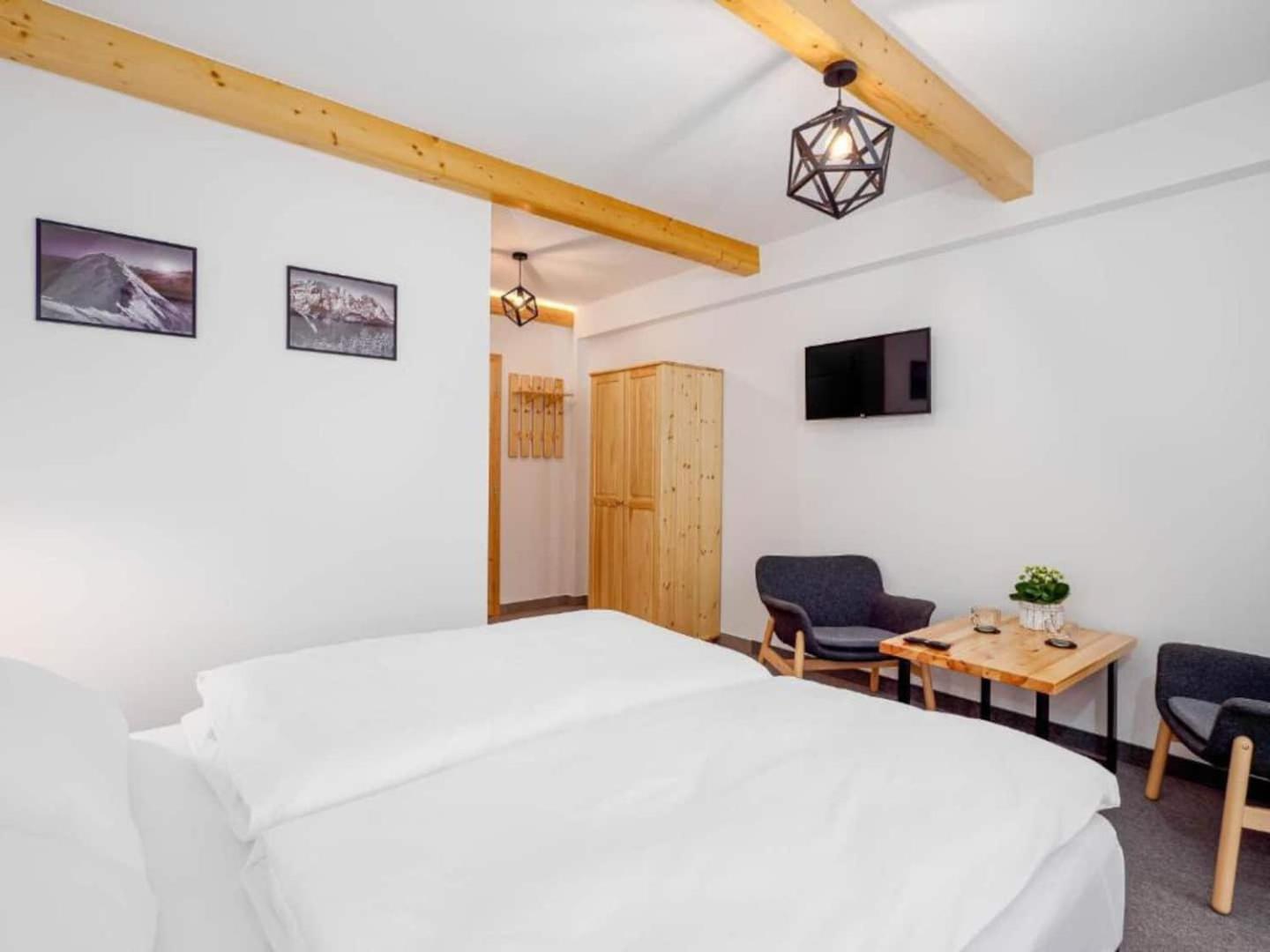 Villa Taternik - 5 Bedrooms Apartment - Mountain View