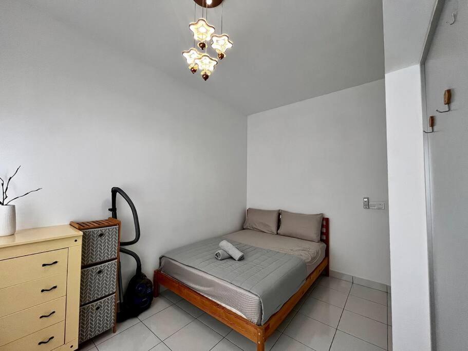 Residensi Lili Nilai Cozy Homestay for 5 pax photo 1