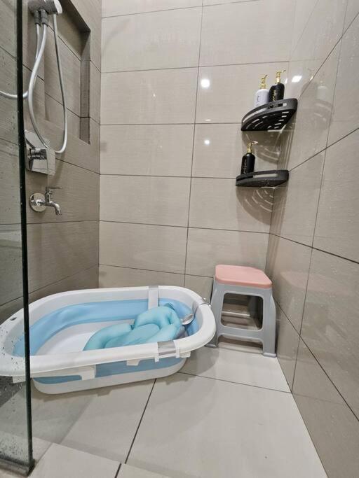 3BR The Luxurie at Paradigm Mall Residences