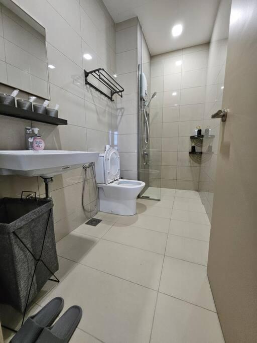 3BR The Luxurie at Paradigm Mall Residences