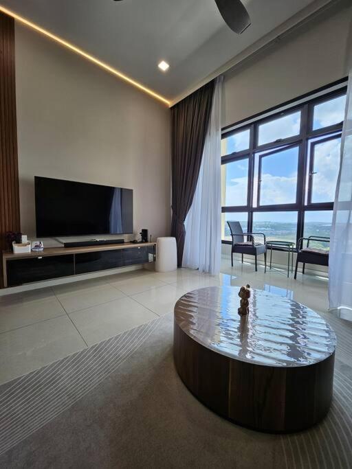 3BR The Luxurie at Paradigm Mall Residences