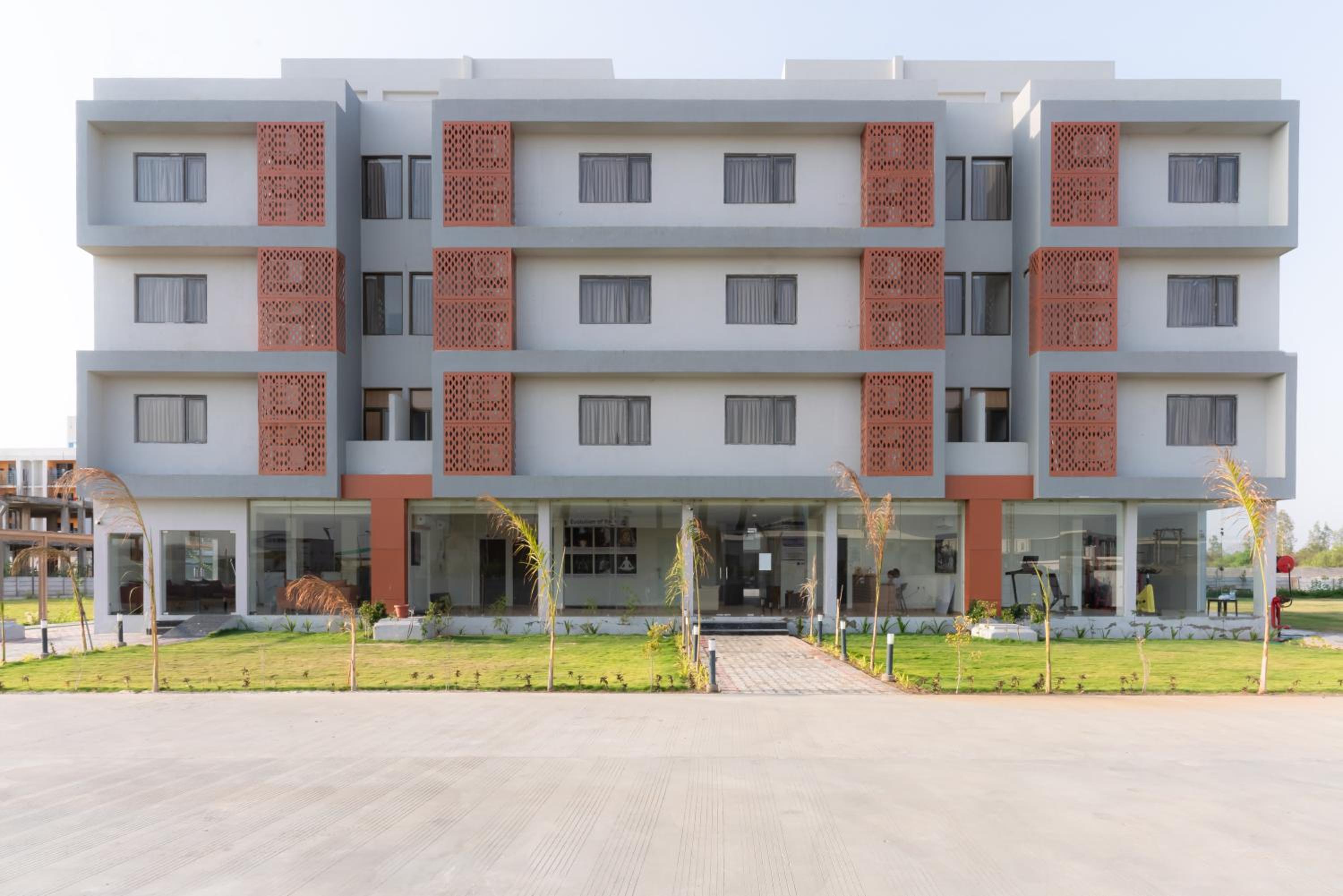 Photo 33