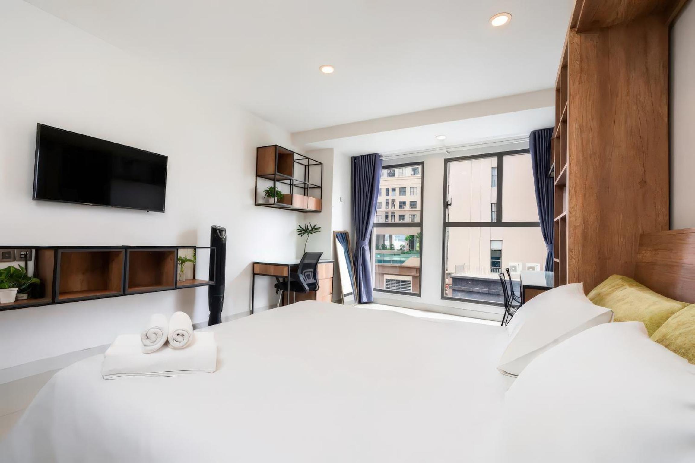 Saigon Royal - Trendy Modern Apartment