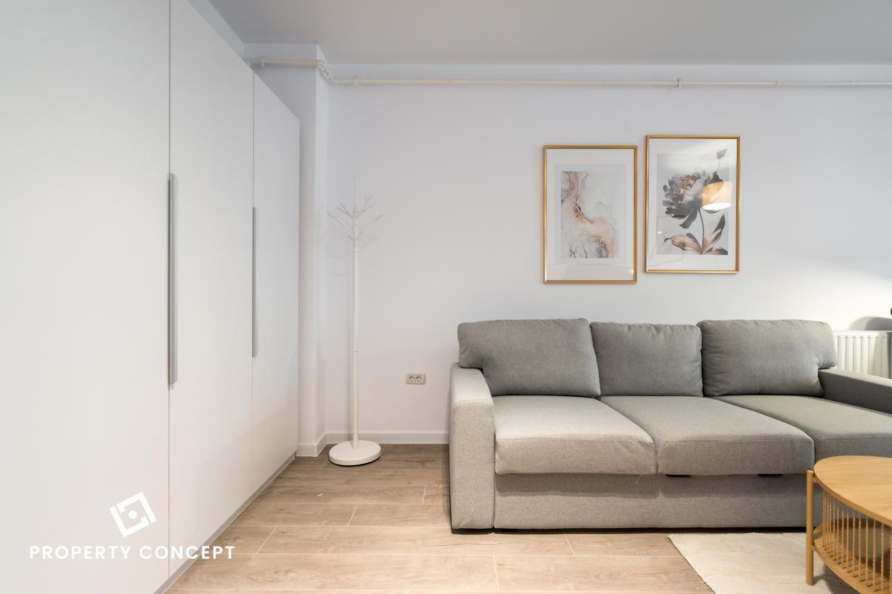 Central Residence Apartment 711 B4 view 4