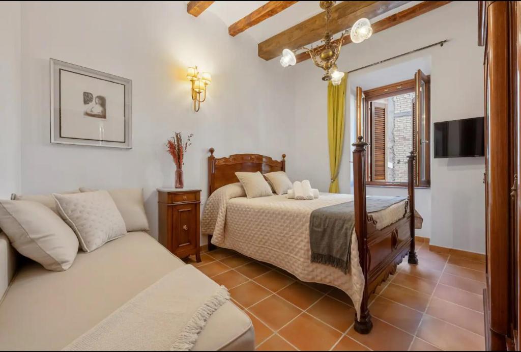 La Quadra Rural Housing