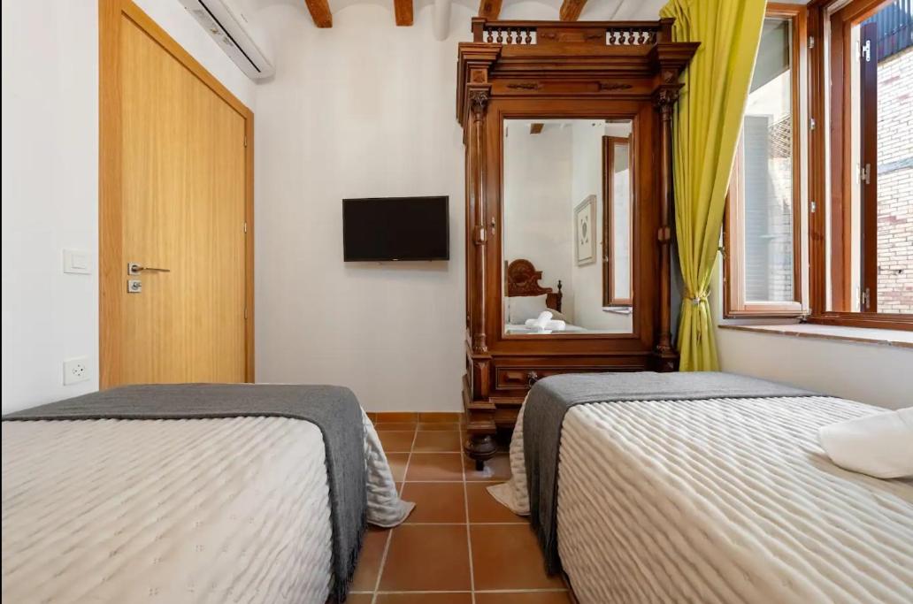 La Quadra Rural Housing
