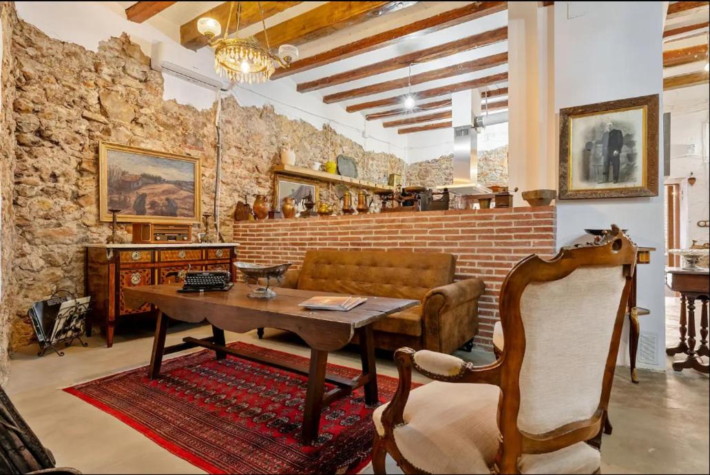 La Quadra Rural Housing