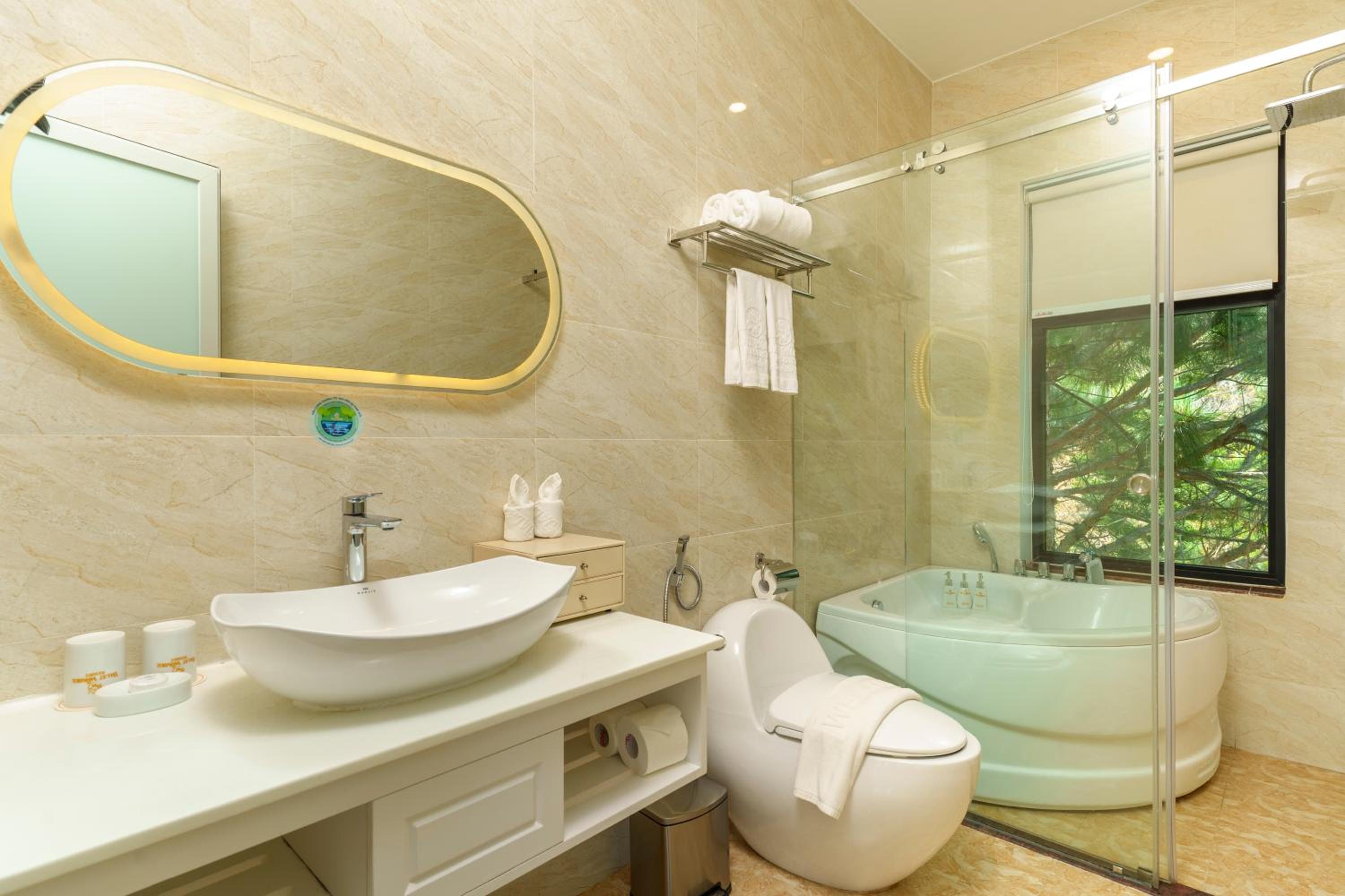 Dalat Wonder Resort