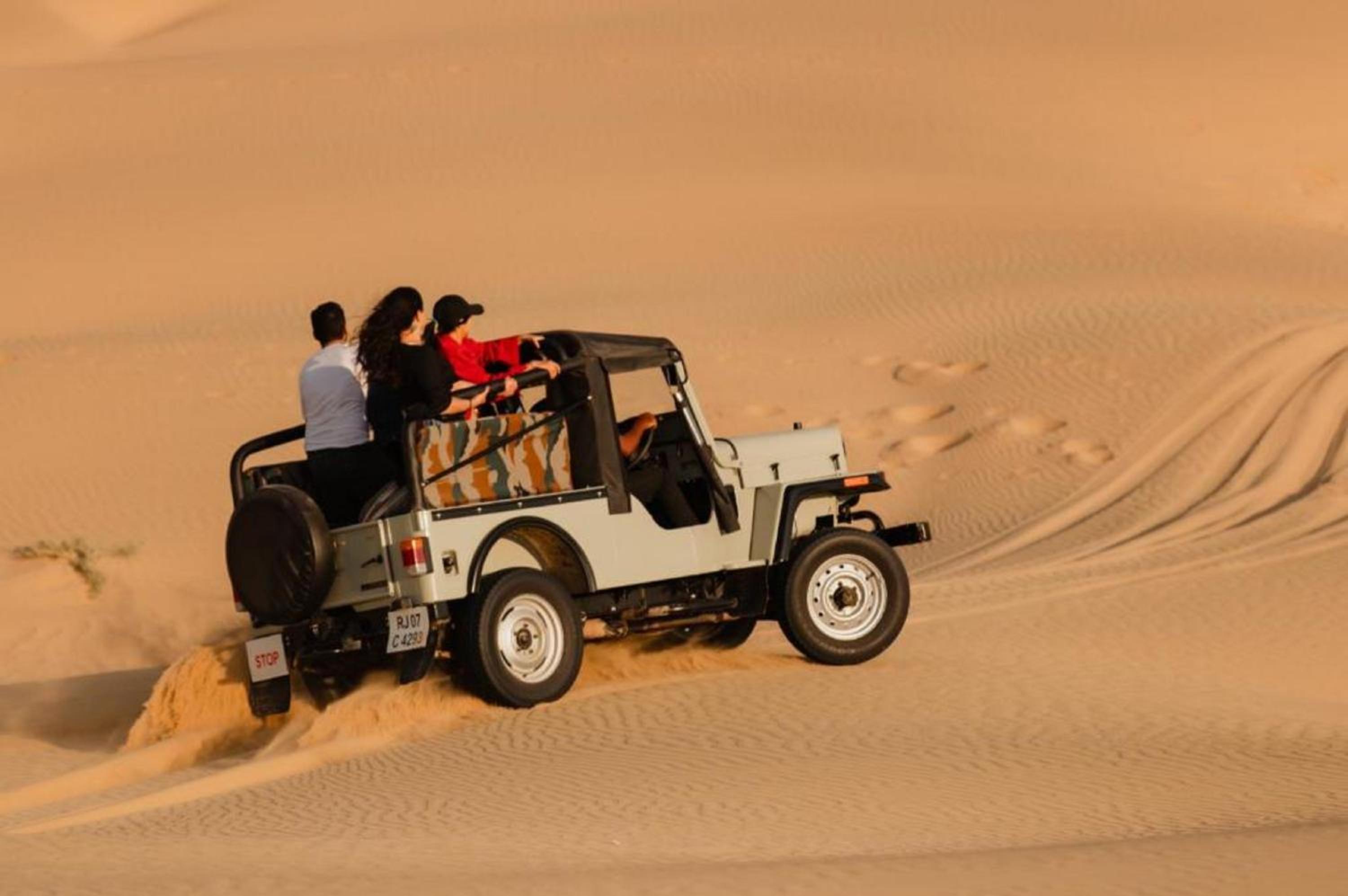 MoonStar Desert Camp