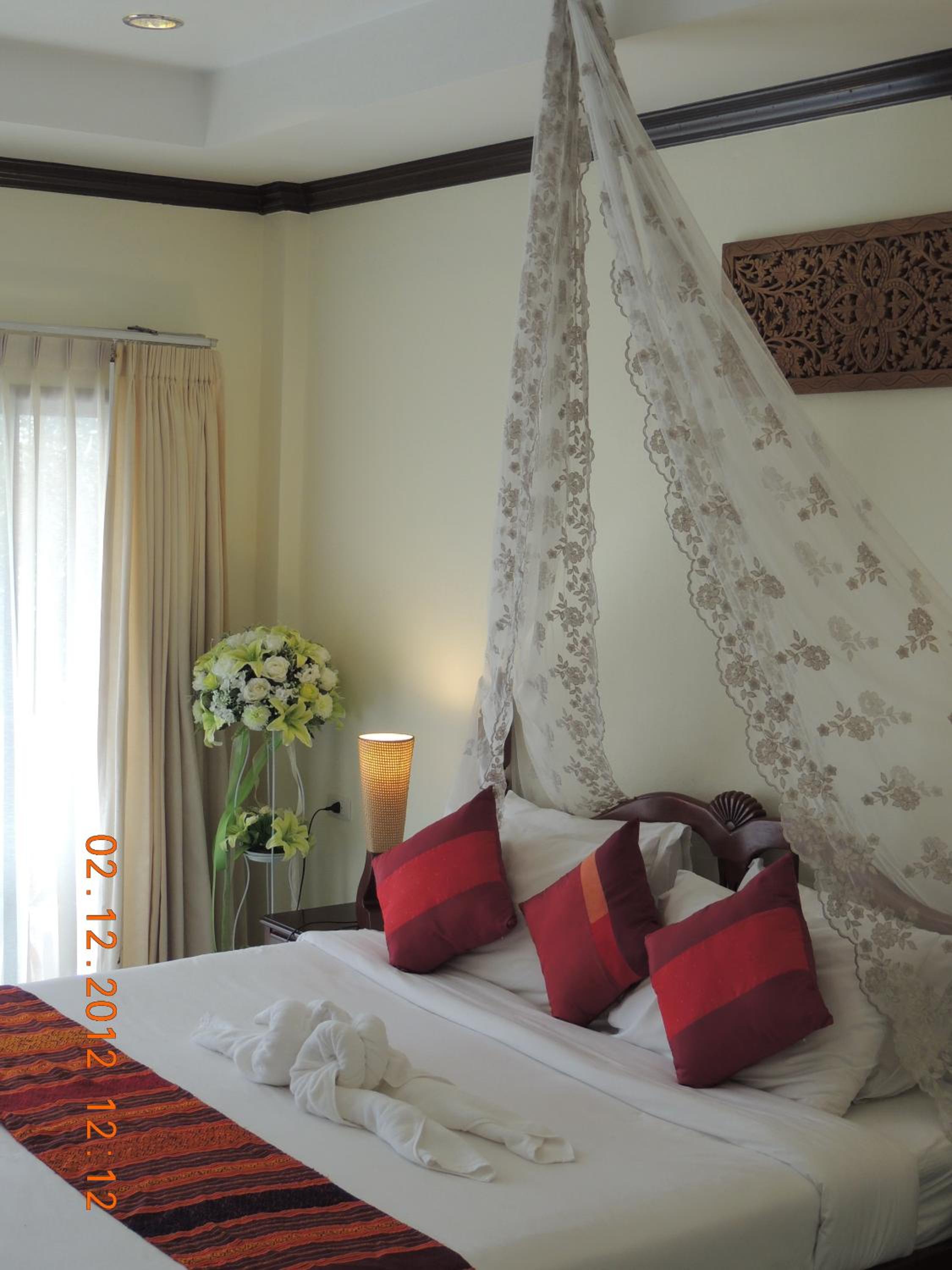 Lanta Seafront Resort