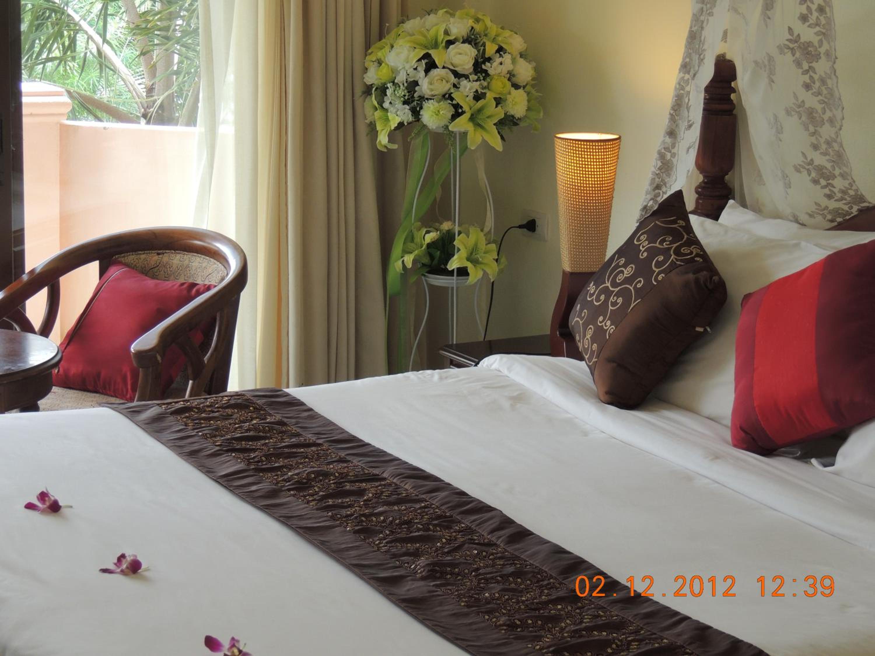 Lanta Seafront Resort