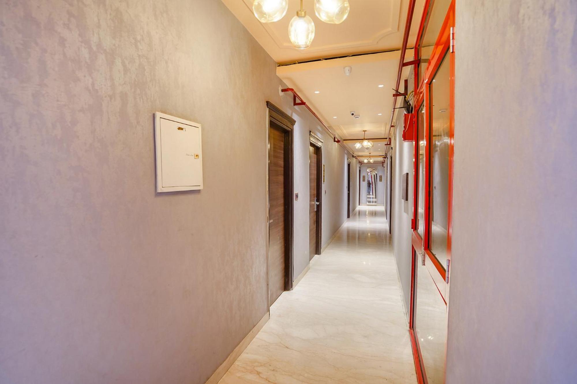 FabHotel Prime Tushar Elegant