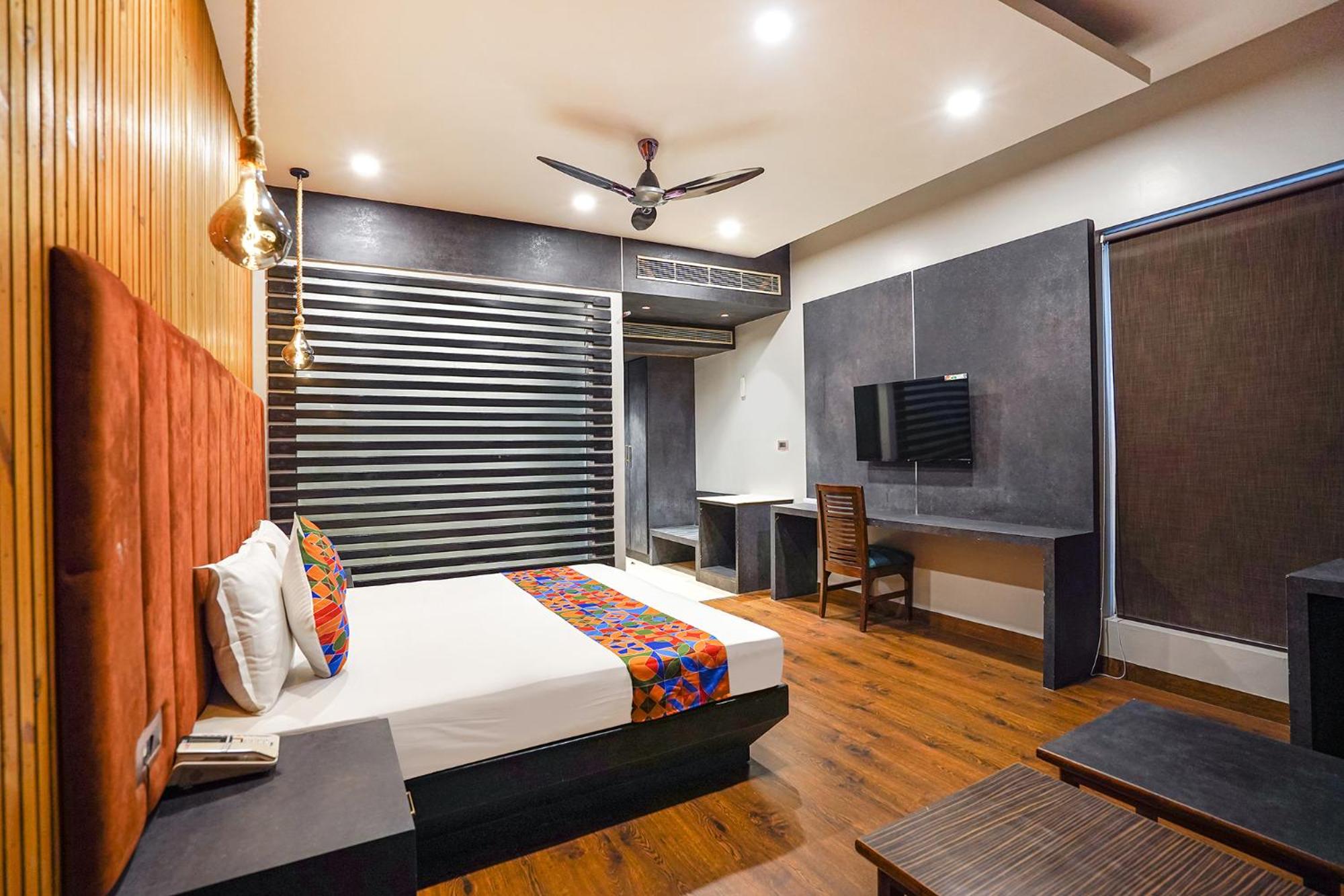 FabHotel Prime Tushar Elegant