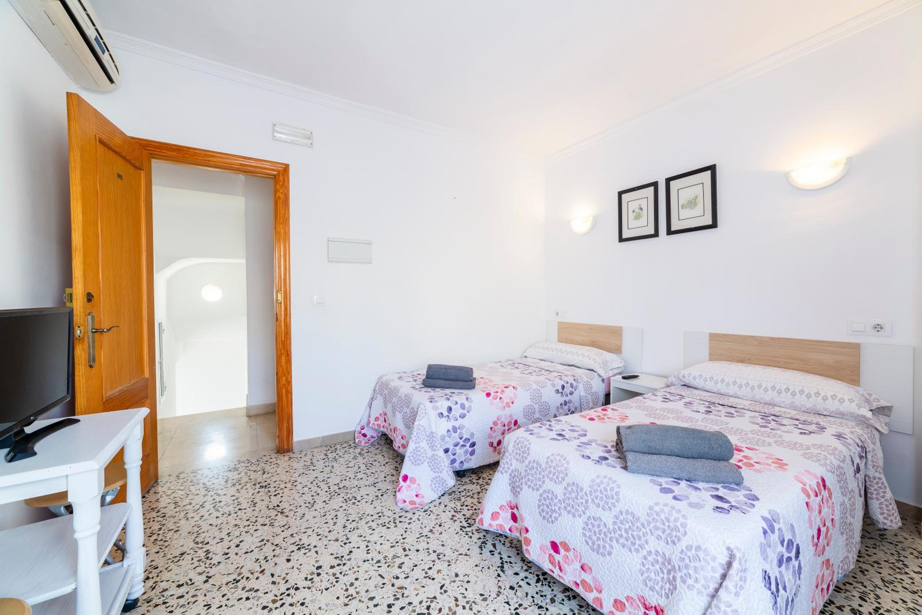 Hostal Moya