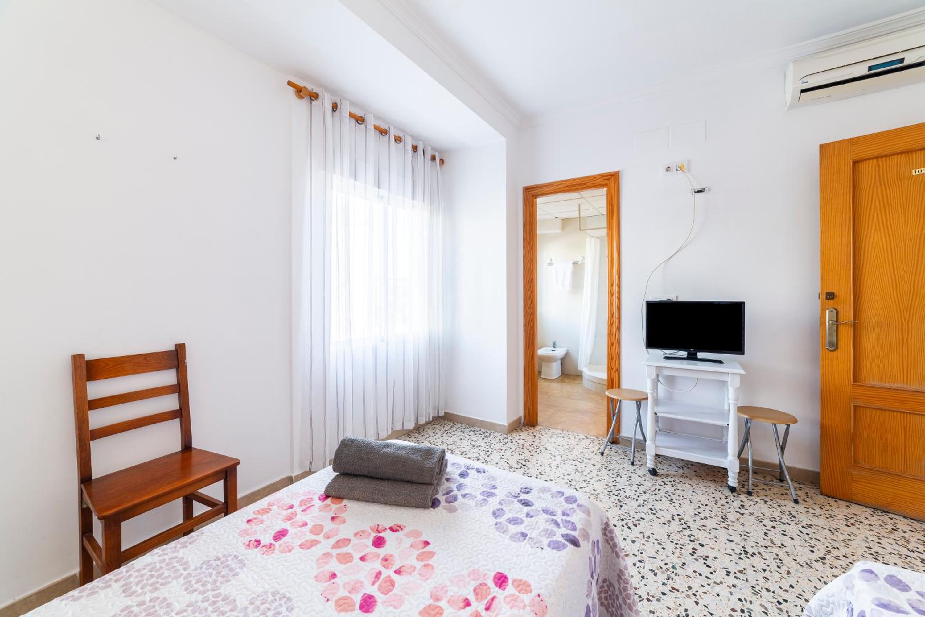 Hostal Moya