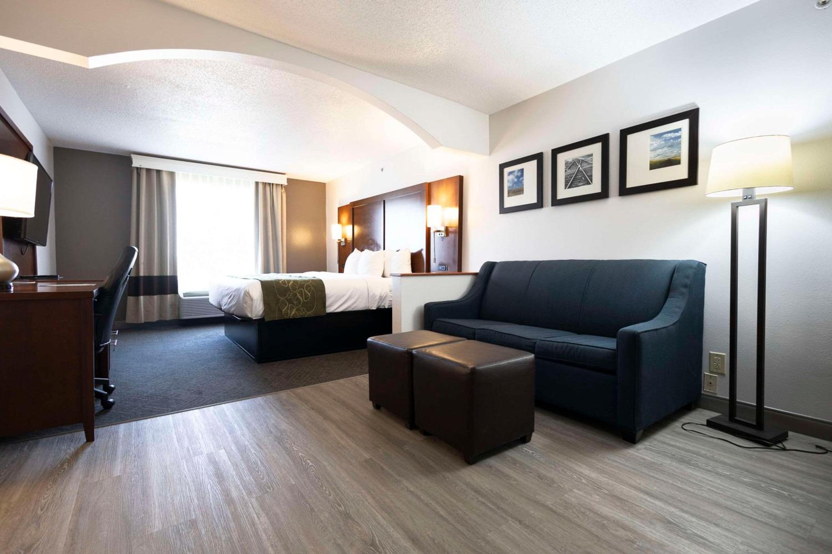Comfort Suites Springfield I-70, Photo 17