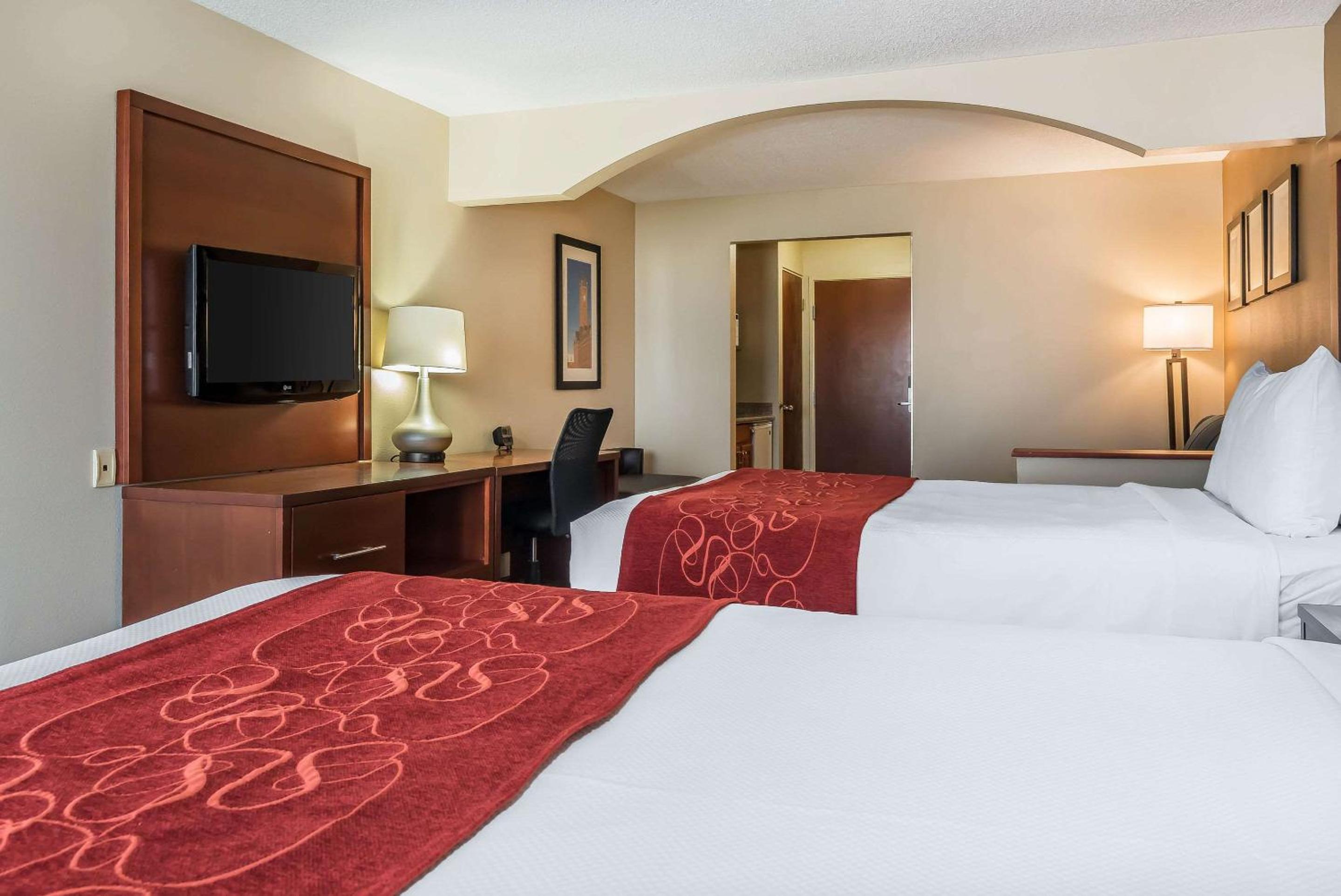 Comfort Suites Springfield I-70, Photo 20