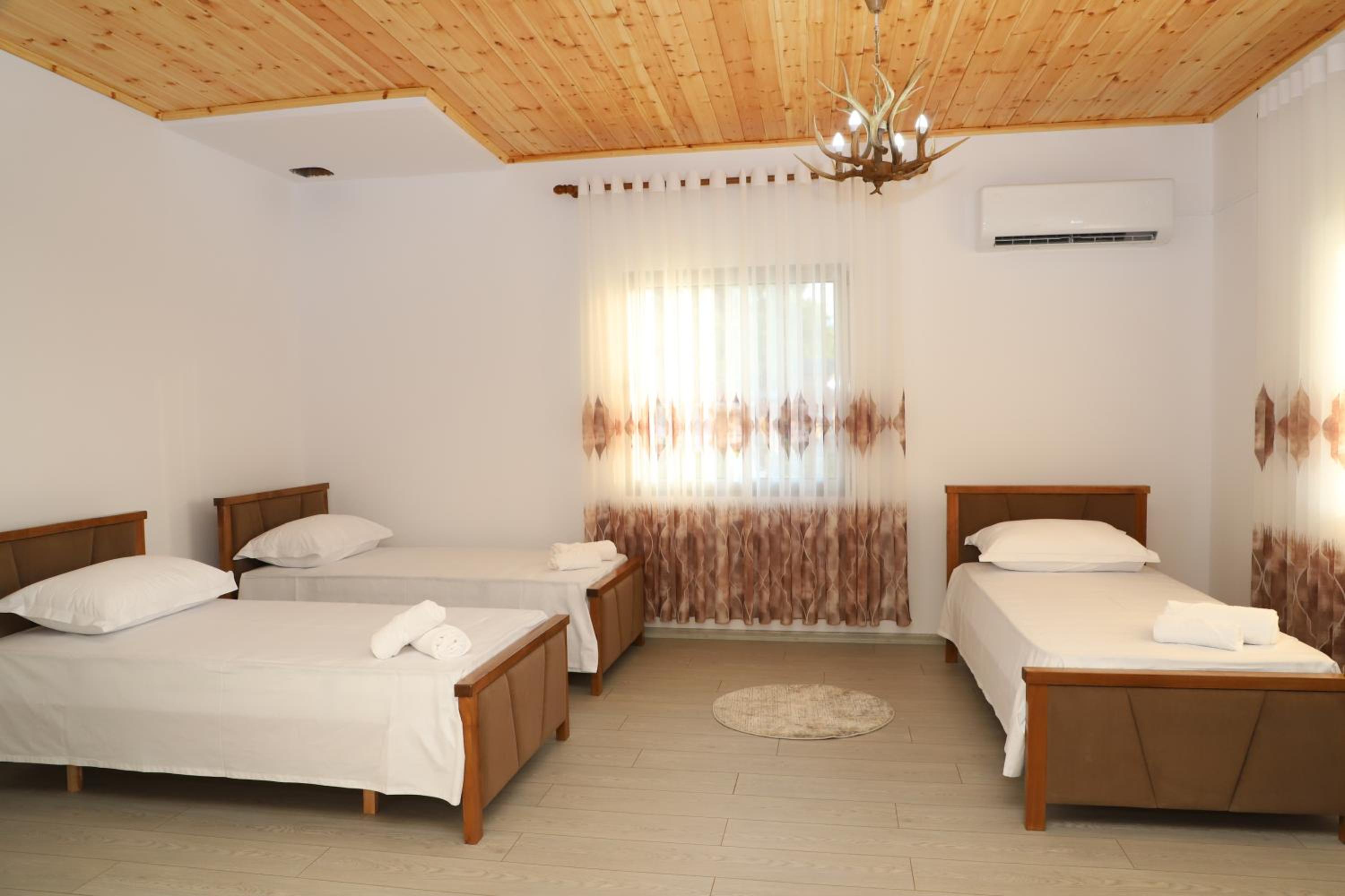 Georgemishel Guest House