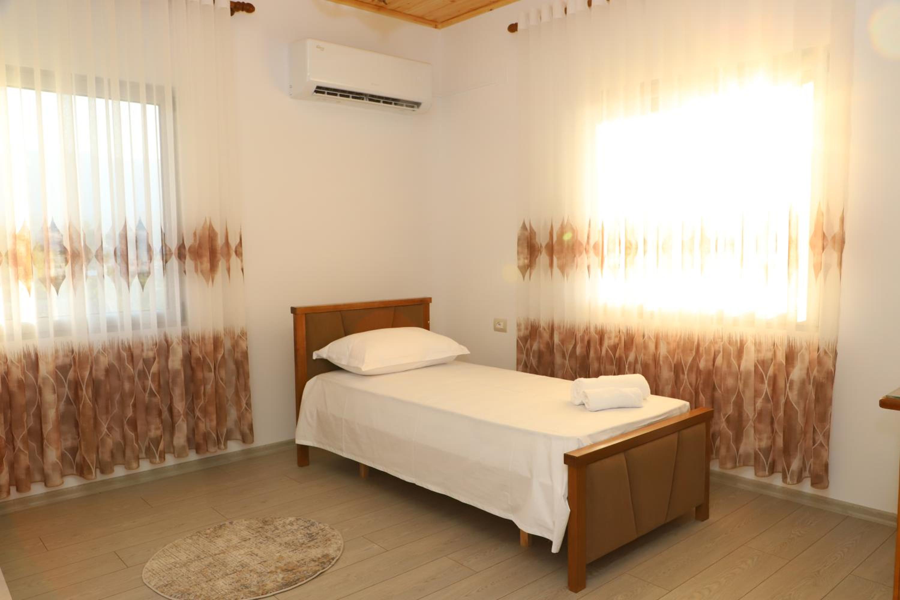 Georgemishel Guest House