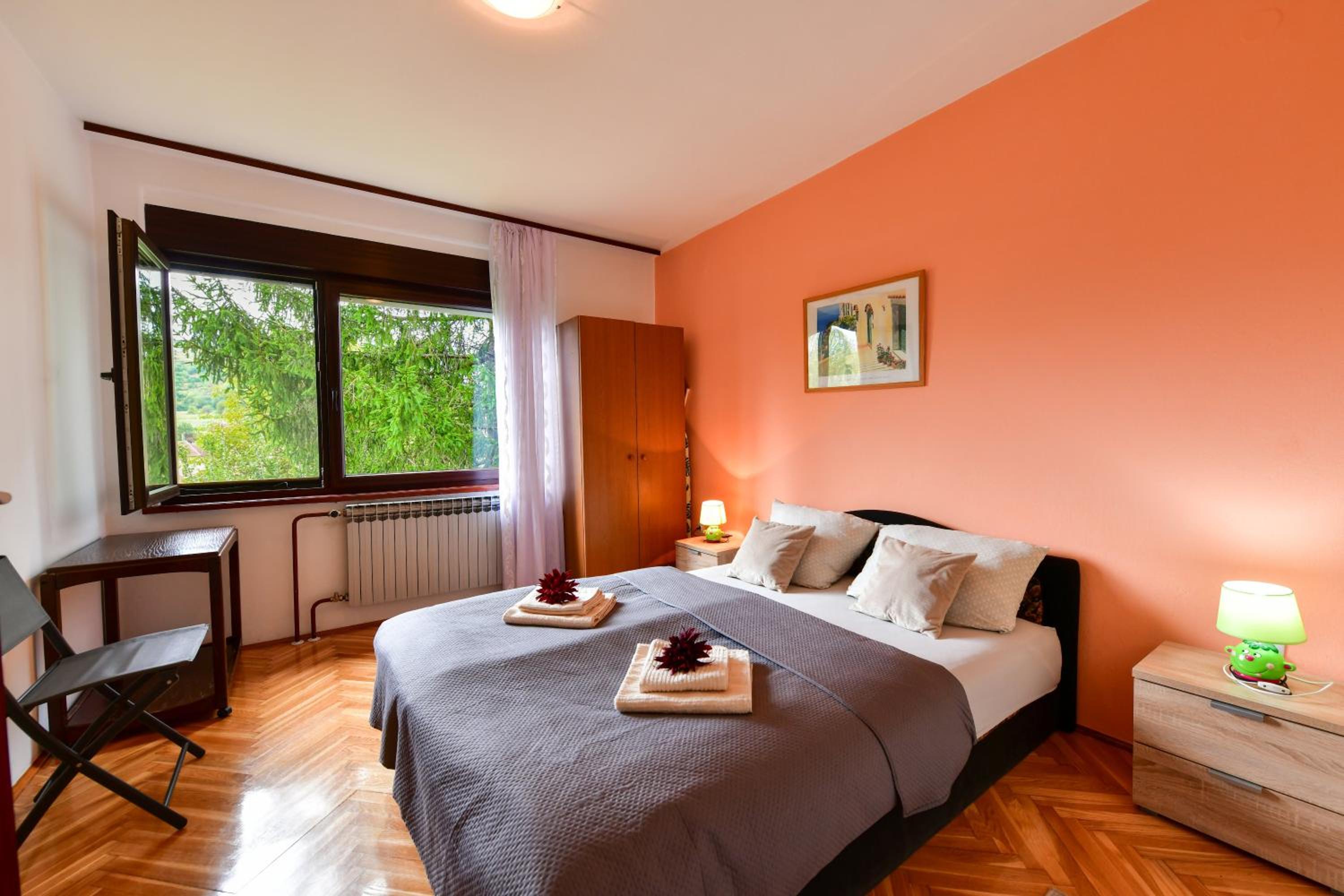 Apartment ADAM