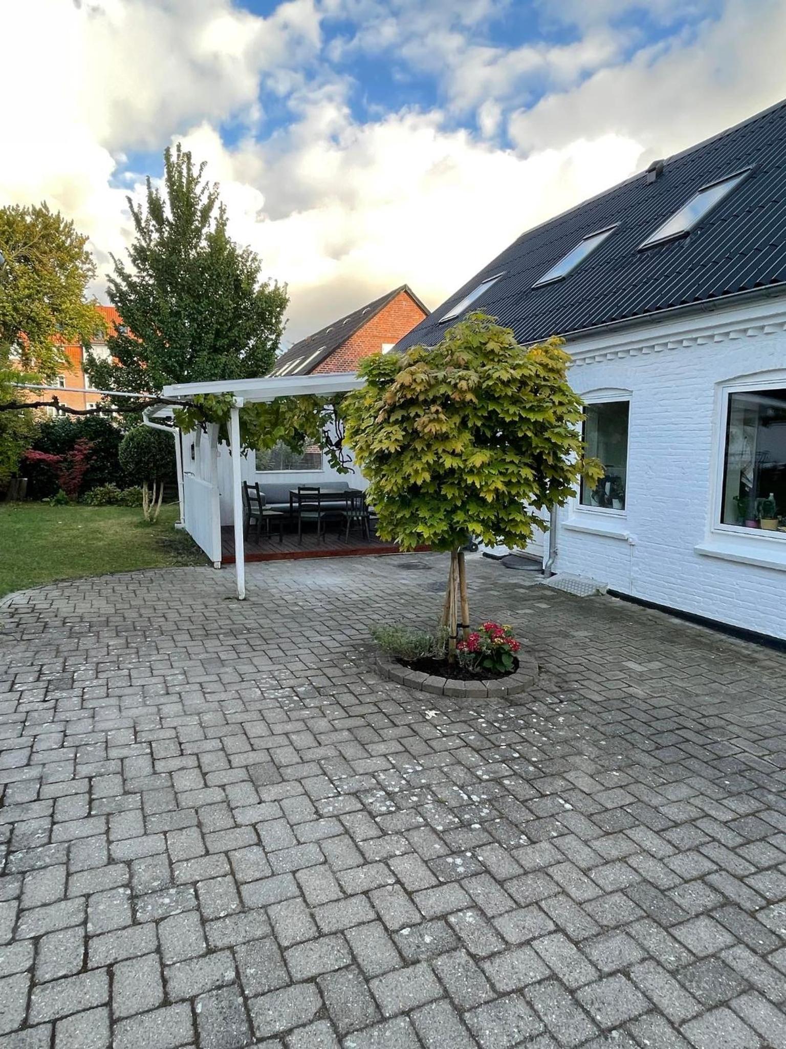 Family house in center