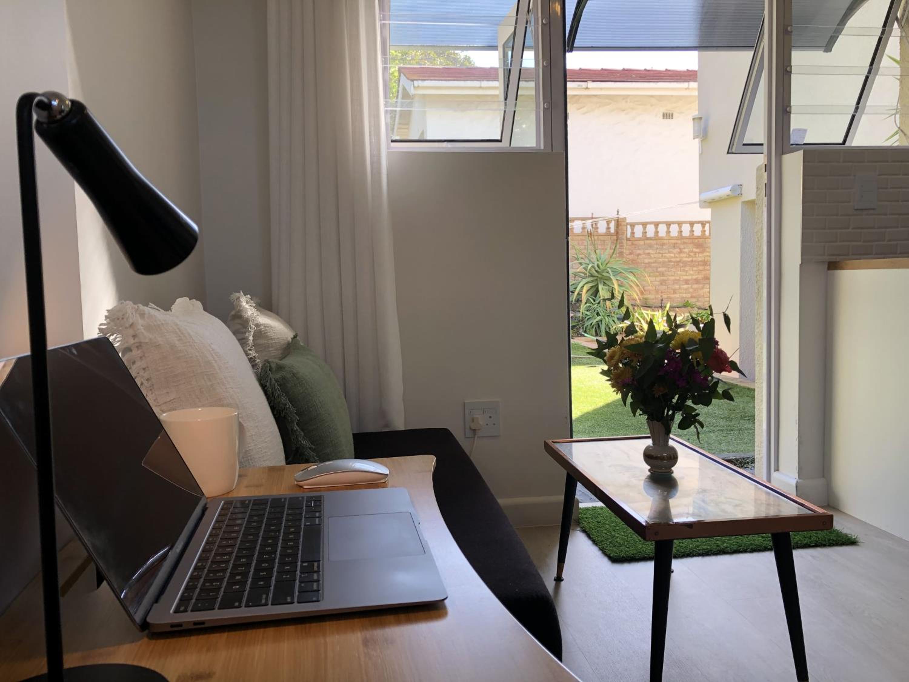 Self Catering Studio with Garden view 4