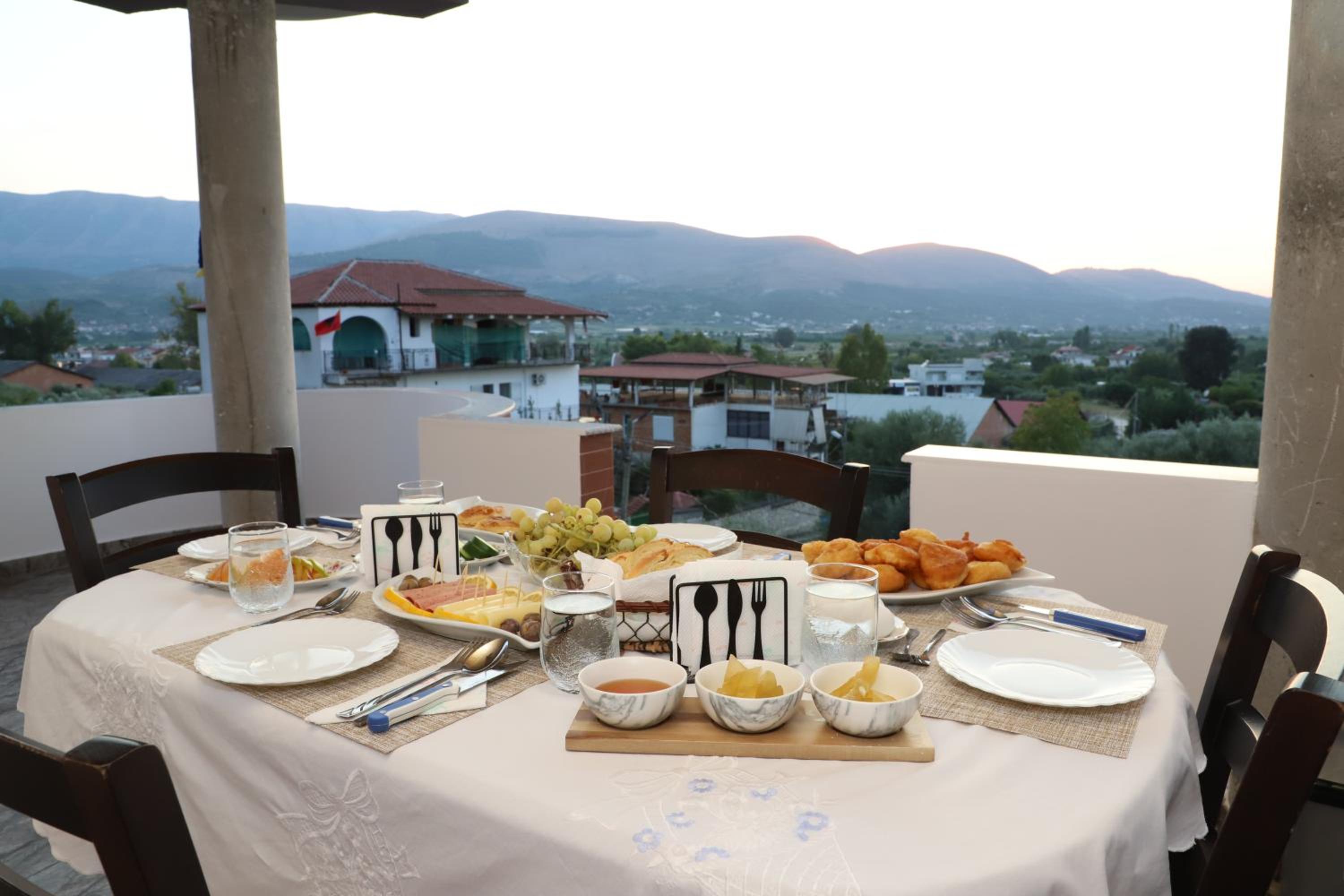 Georgemishel Guest House