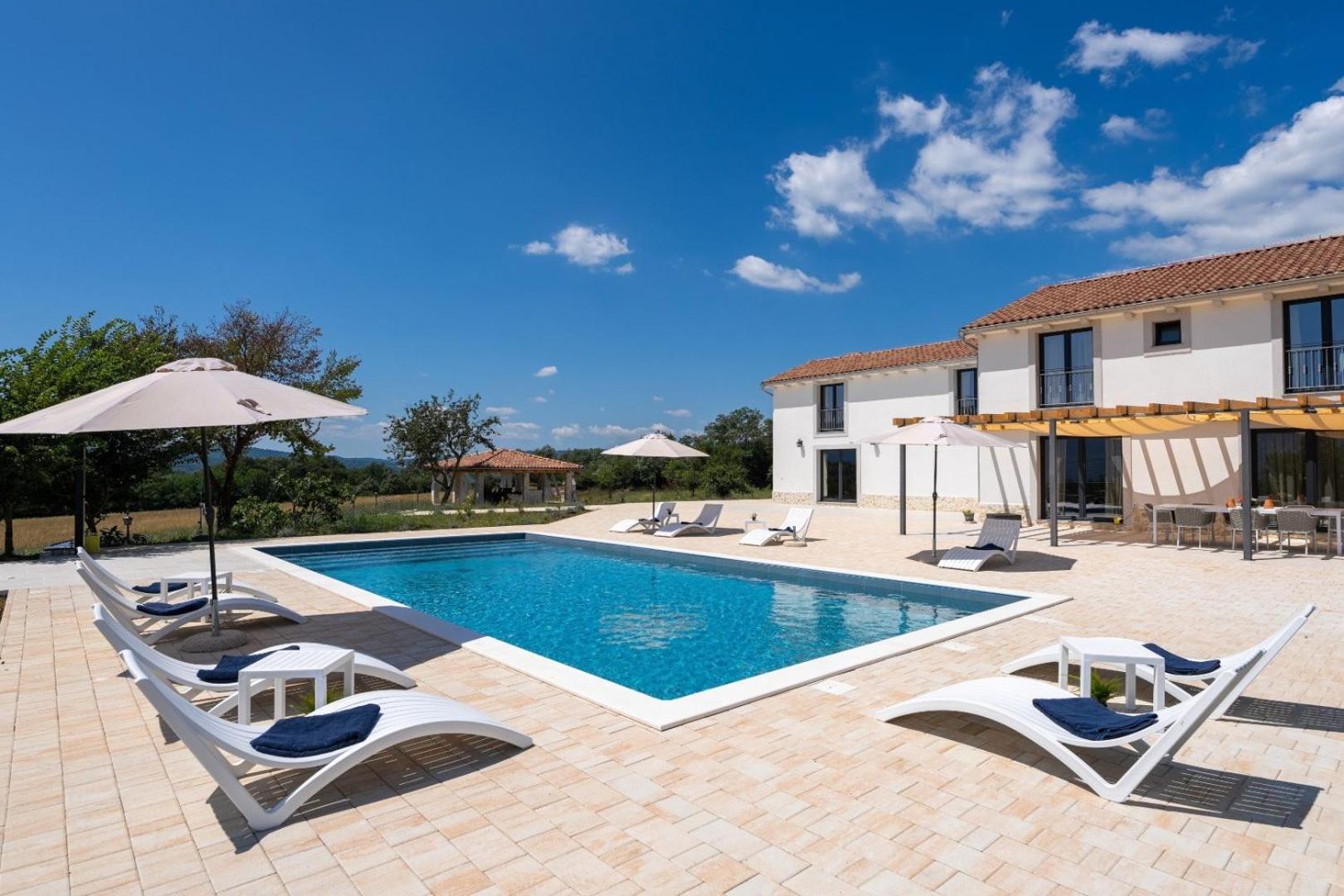 Villa Roti with Pool and Sauna view 3