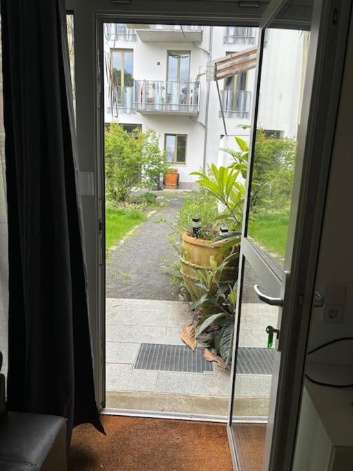 Zentrales Gartenhaus Loft in Berlin