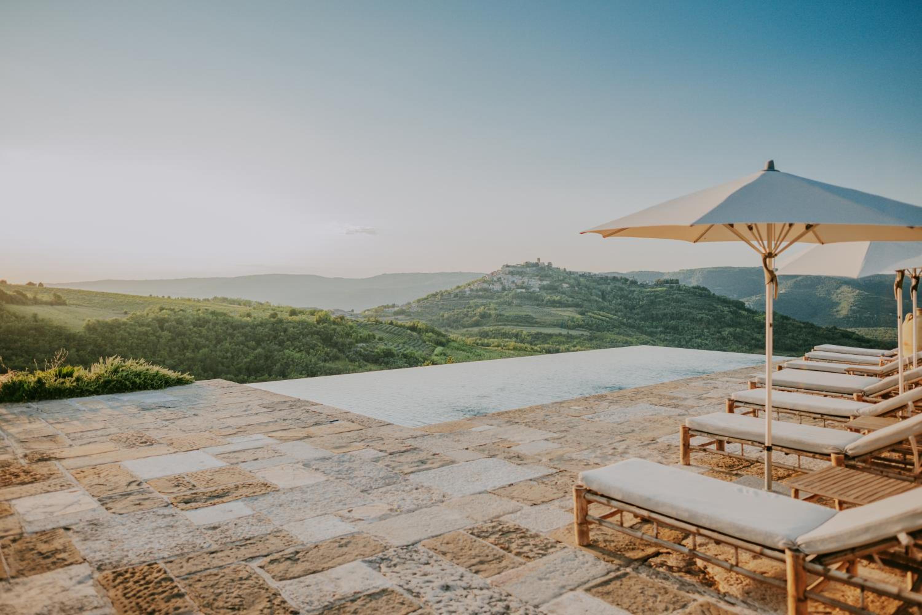 Luxury estate with 6 hectares land near hilltop town Motovun view 4