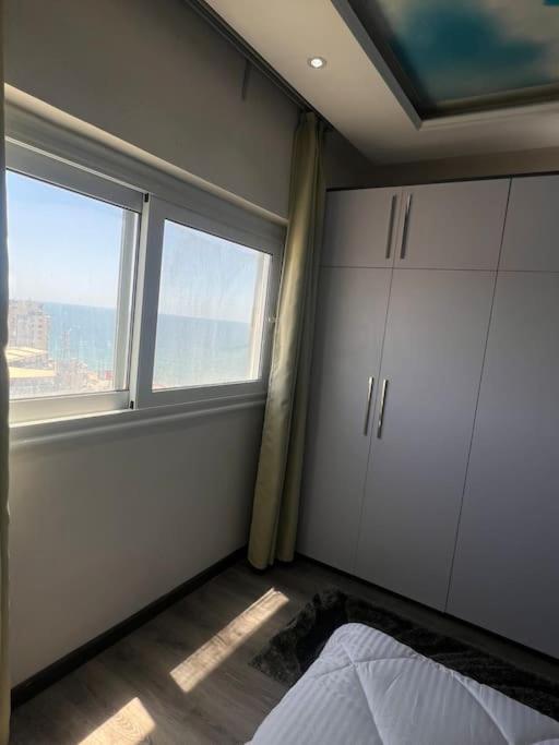 Rooftop Beachfront Apartment