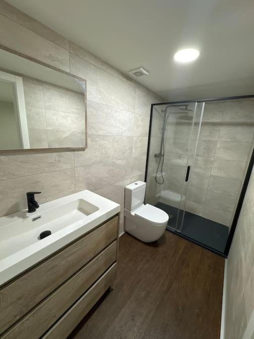 Villa exclusiva con piscina!